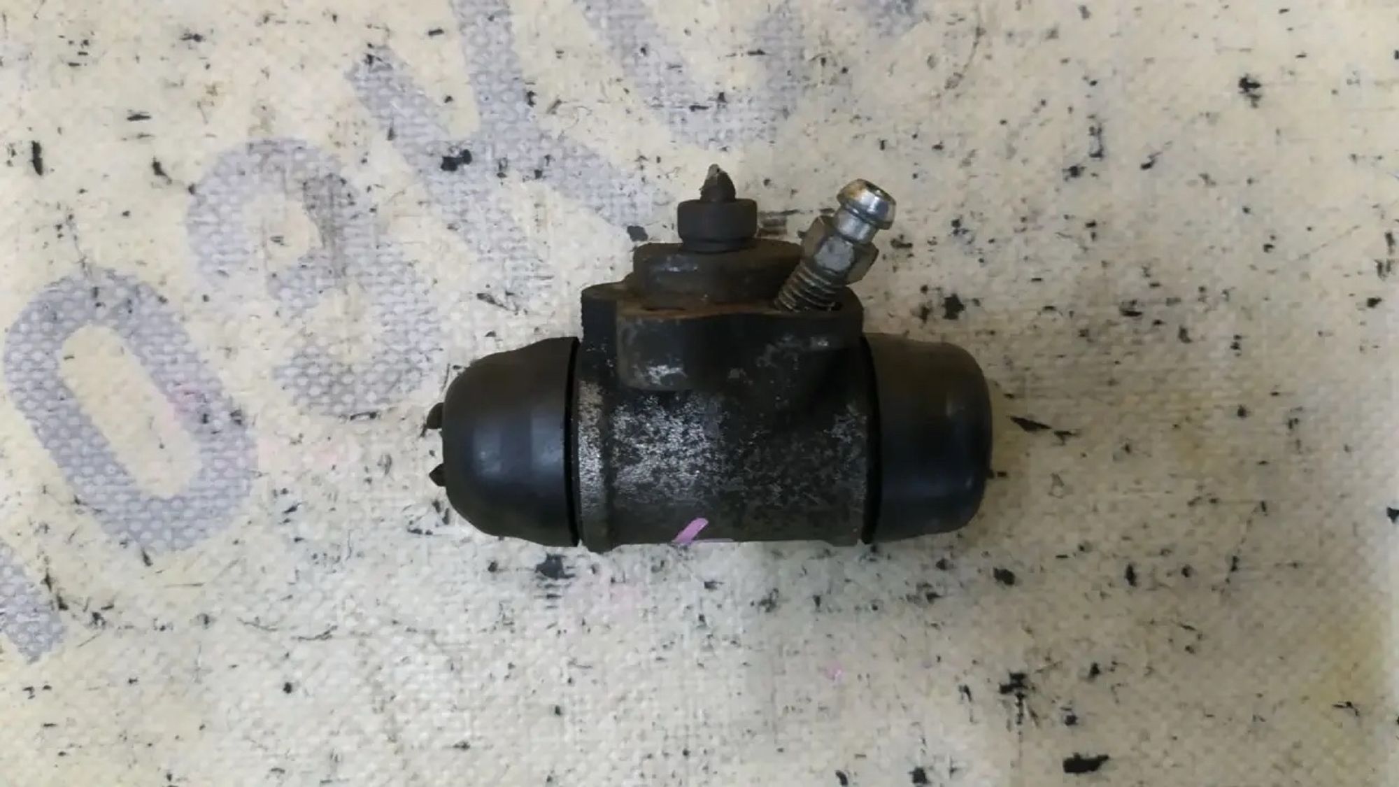 https://ycs.partsauto.market/partsauto-images/thmbs/userImages/87497919e31020c6b1c735431d06908a/part/a8532ede-c370-4487-b17b-0136f046739f_1785466891645.jpg