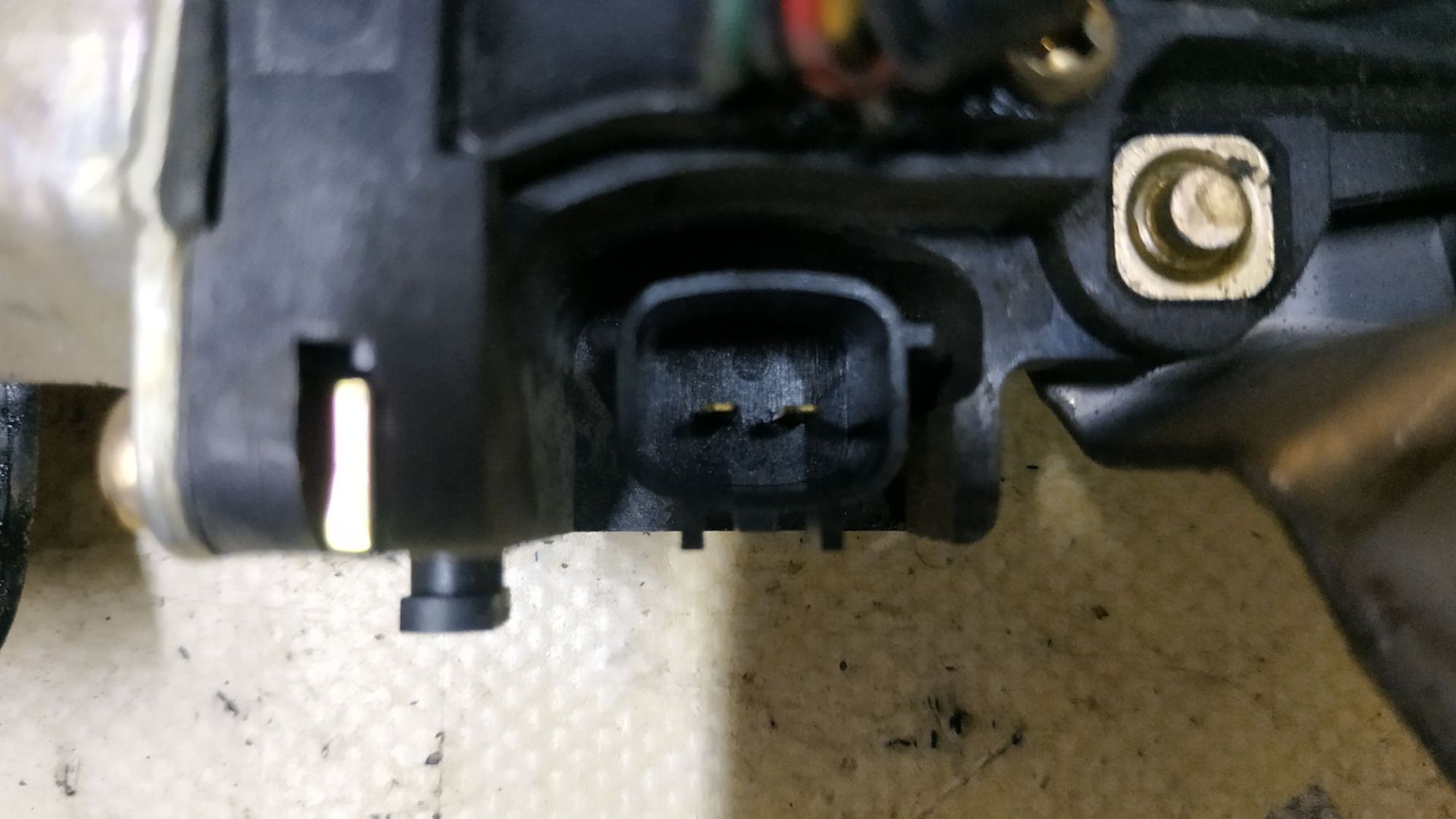 https://ycs.partsauto.market/partsauto-images/thmbs/userImages/87497919e31020c6b1c735431d06908a/part/abfda6d9-d1c8-483d-93b6-ed91f7f0347b_1785395822944.jpg