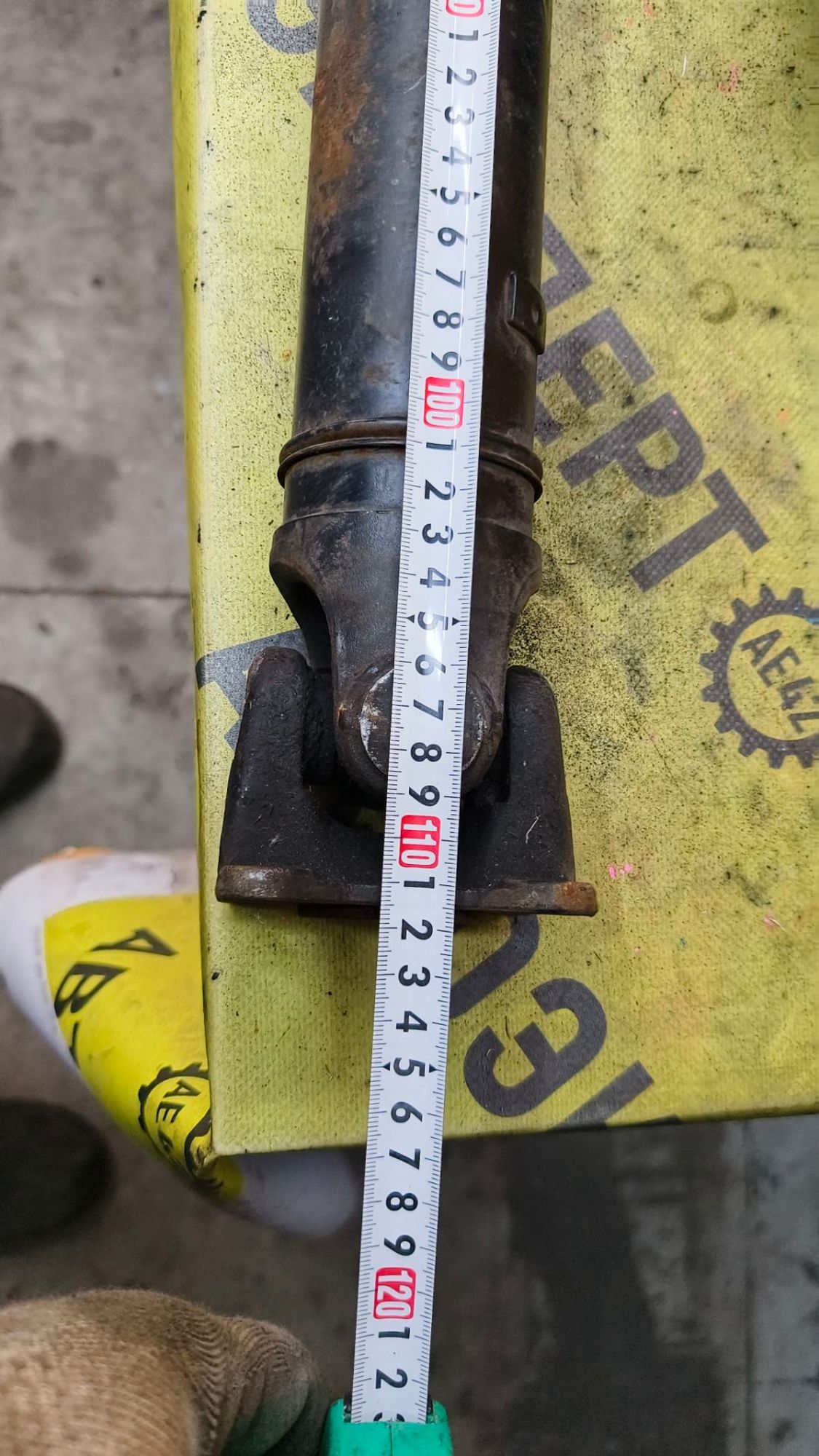 https://ycs.partsauto.market/partsauto-images/thmbs/userImages/87497919e31020c6b1c735431d06908a/part/ae209d52-e525-467d-be2e-7401aa1efc17_1787125062165.jpg
