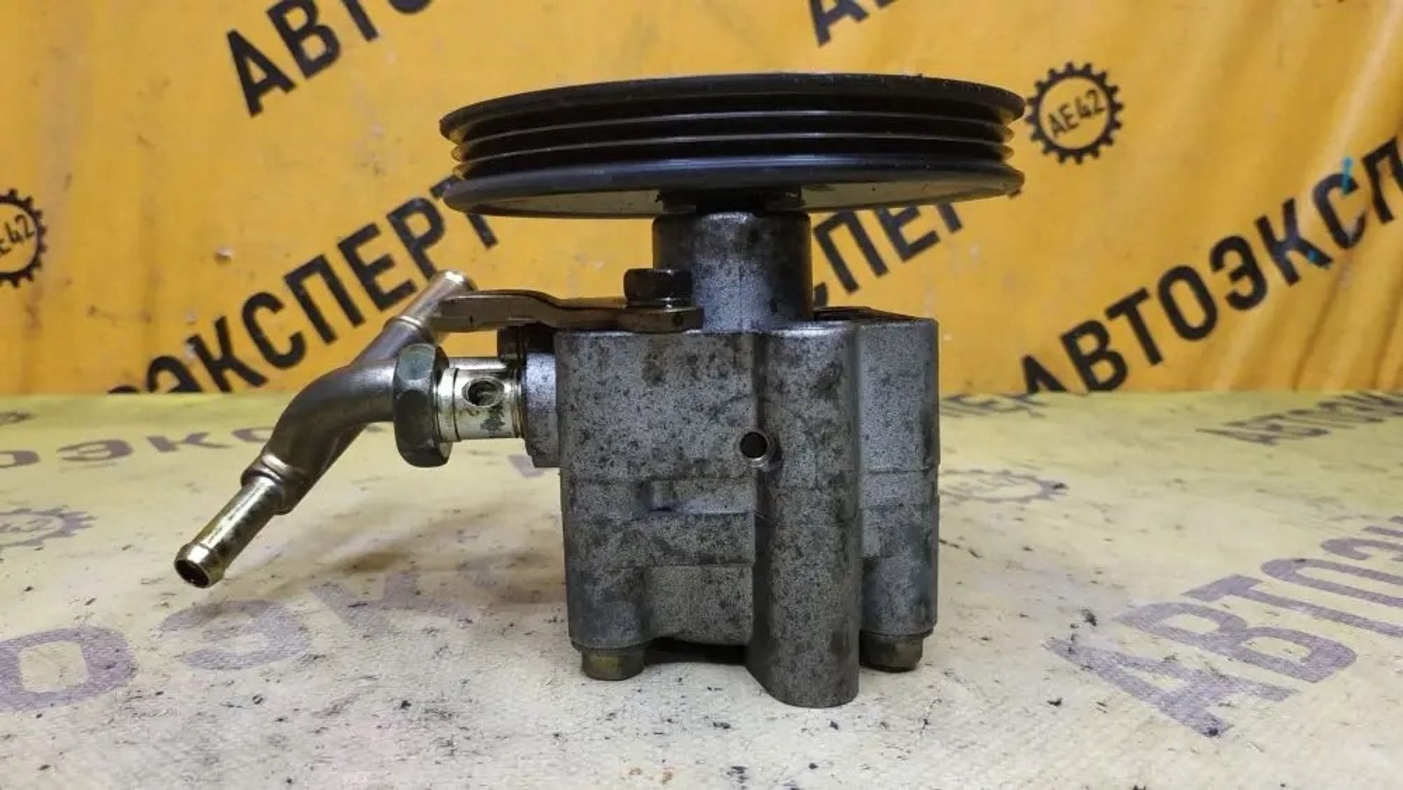 https://ycs.partsauto.market/partsauto-images/thmbs/userImages/87497919e31020c6b1c735431d06908a/part/b0b3e936-ac27-47cd-b69b-1f7722209d8d_1781237924770.jpg