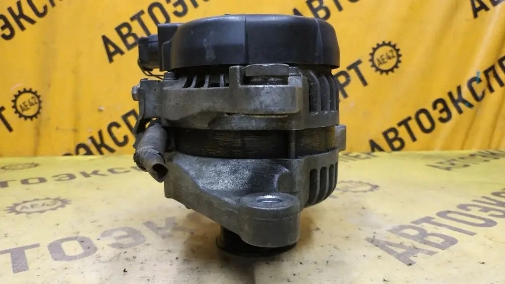 https://ycs.partsauto.market/partsauto-images/thmbs/userImages/87497919e31020c6b1c735431d06908a/part/b1a2469e-fb94-432c-955d-a98d2eef7f4e_1777957741016.jpg