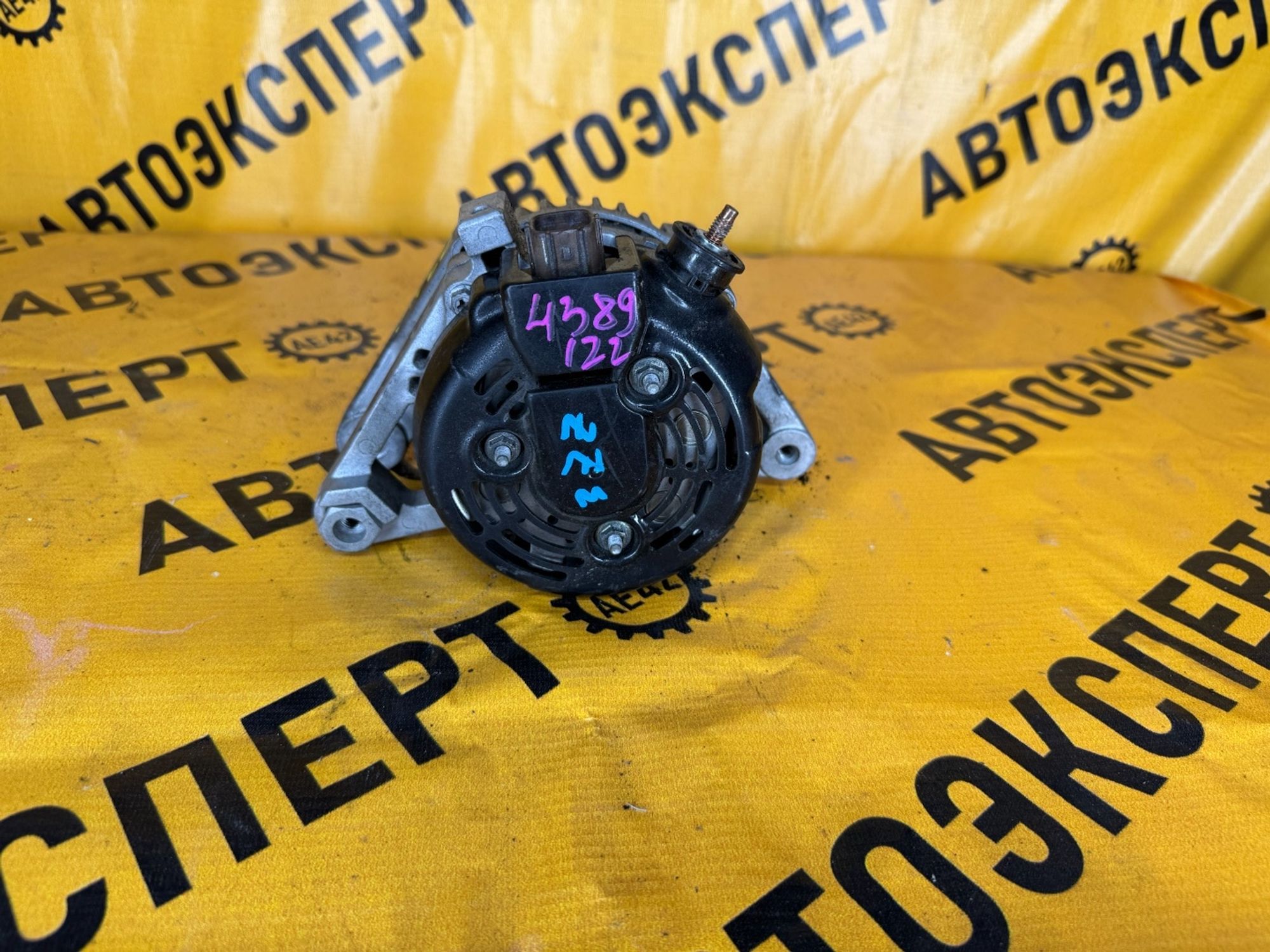 https://ycs.partsauto.market/partsauto-images/thmbs/userImages/87497919e31020c6b1c735431d06908a/part/b25b1312-8ab6-402c-b62c-5fac3beced52_1736503647928.jpg