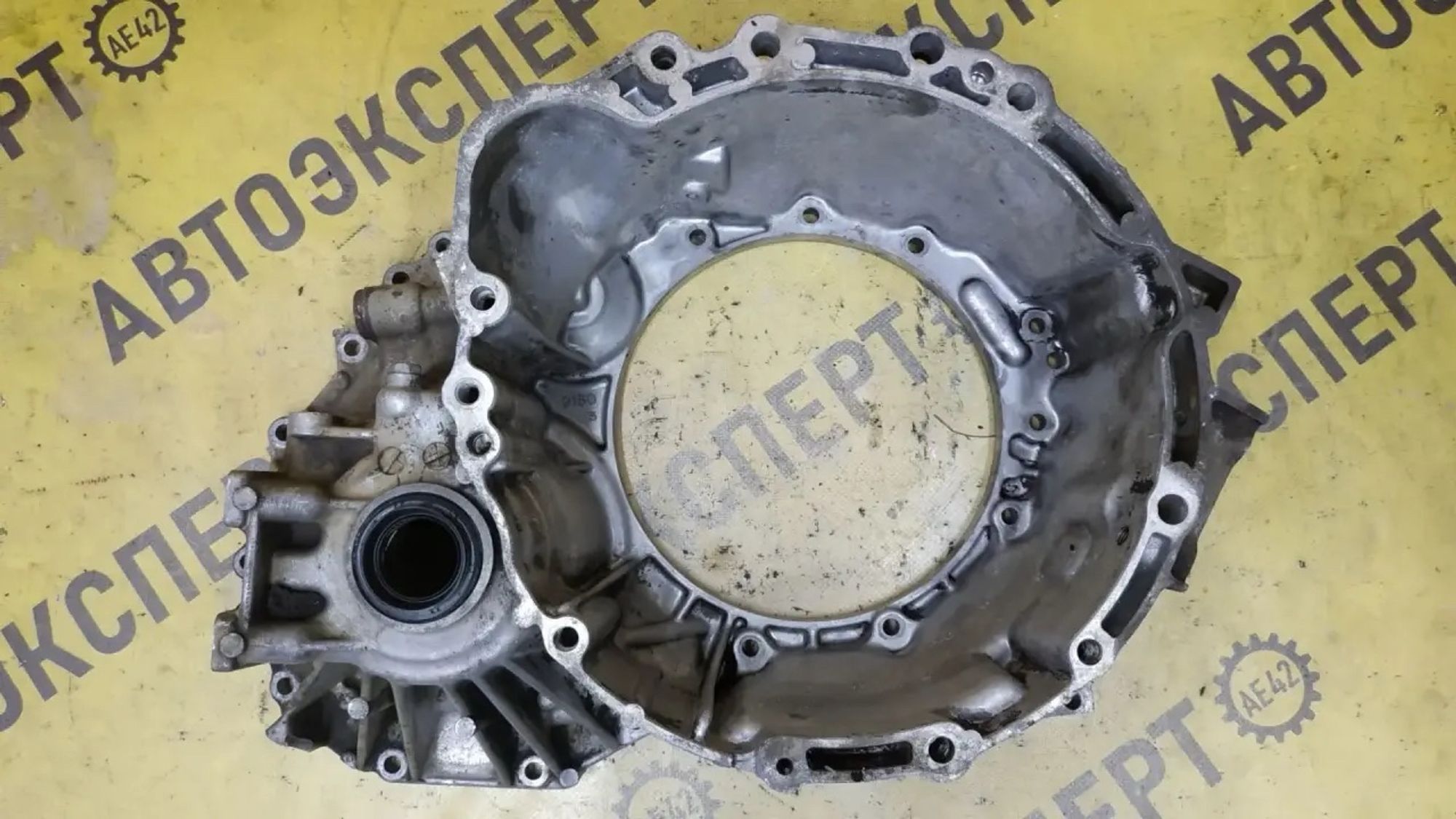 https://ycs.partsauto.market/partsauto-images/thmbs/userImages/87497919e31020c6b1c735431d06908a/part/b2a2000f-4c12-41c0-993f-f87c64312c92_1785123490786.jpg