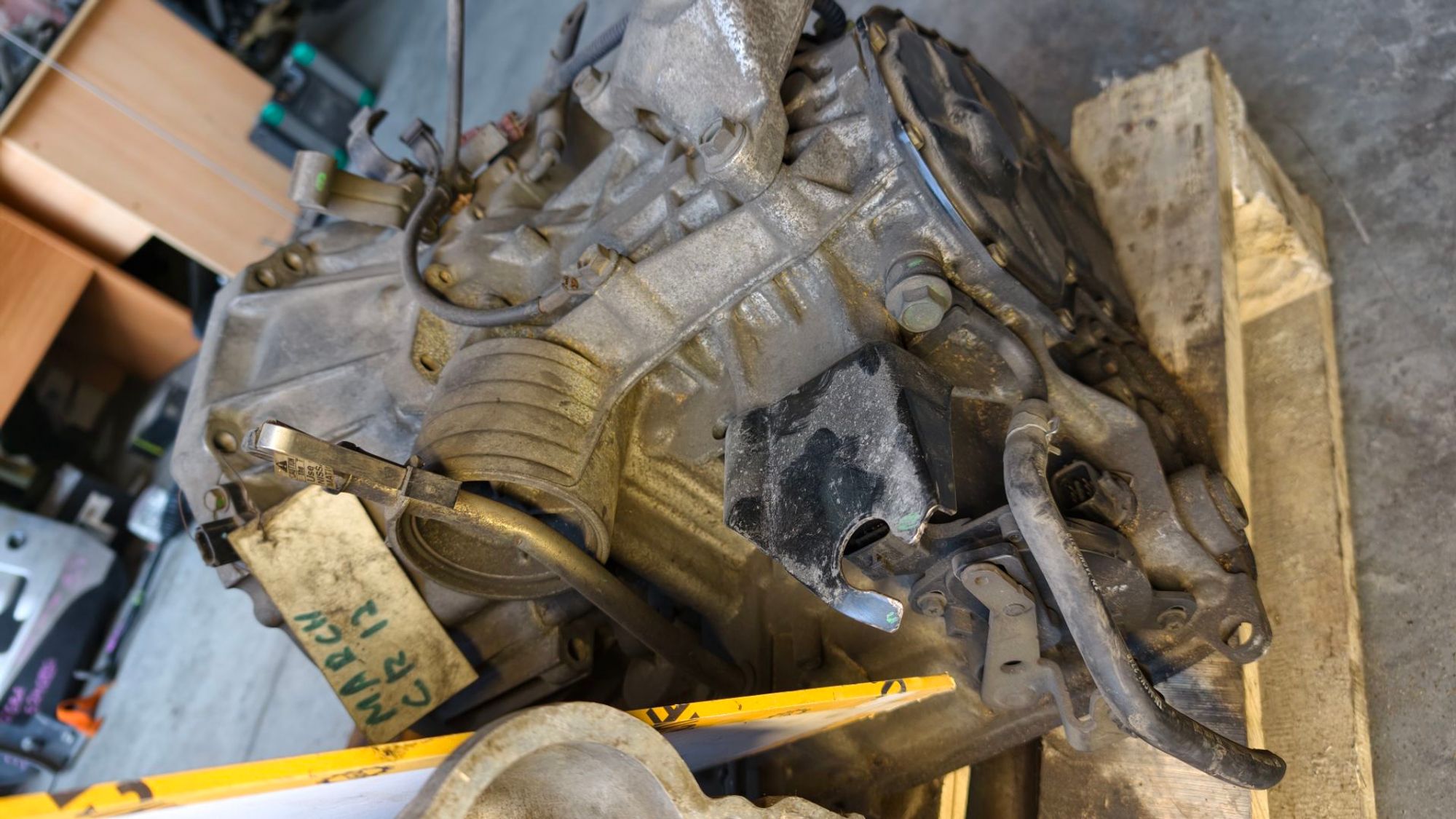 https://ycs.partsauto.market/partsauto-images/thmbs/userImages/87497919e31020c6b1c735431d06908a/part/b2dd34ec-d79b-47cf-9098-f6600d8e24dc_1787542577532.jpg
