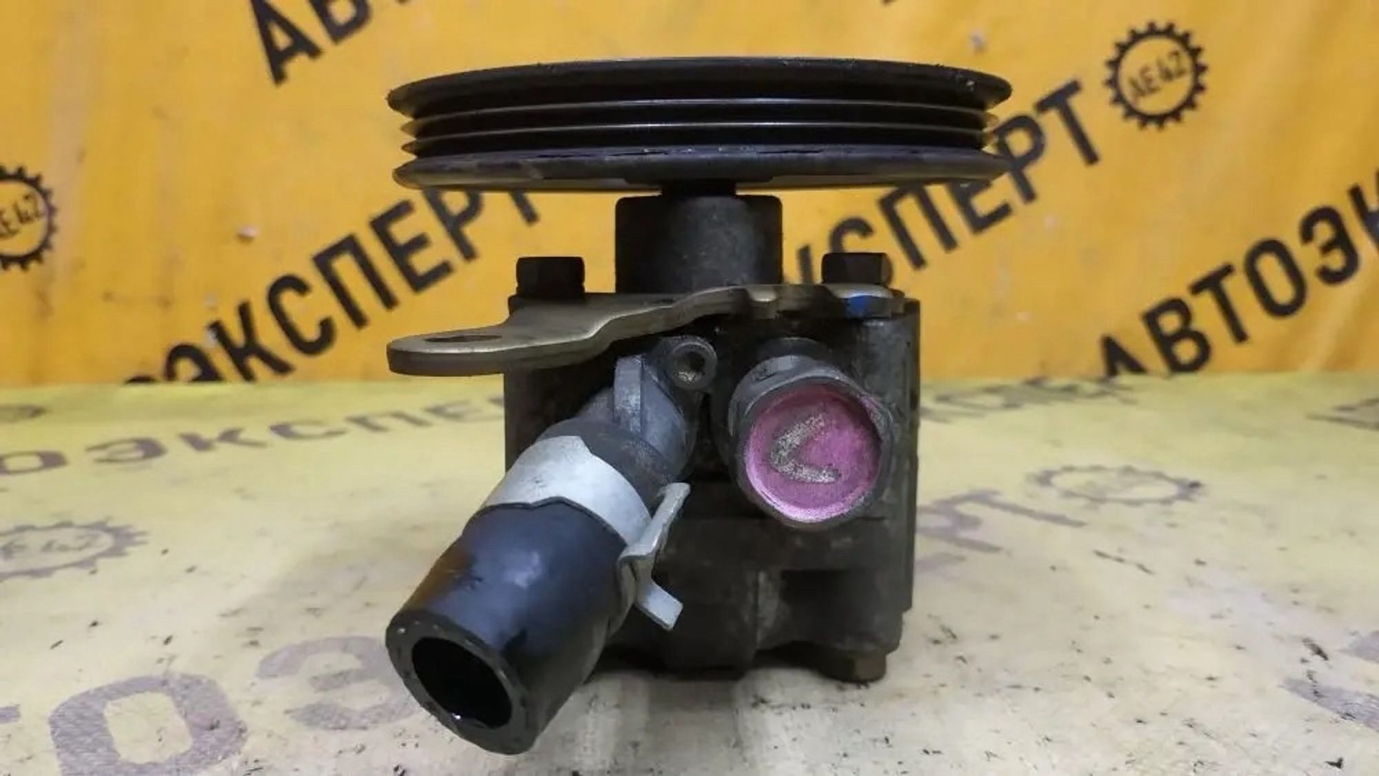 https://ycs.partsauto.market/partsauto-images/thmbs/userImages/87497919e31020c6b1c735431d06908a/part/b4a714d5-75da-473a-99bb-dbbe8a1c2413_1781238649405.jpg