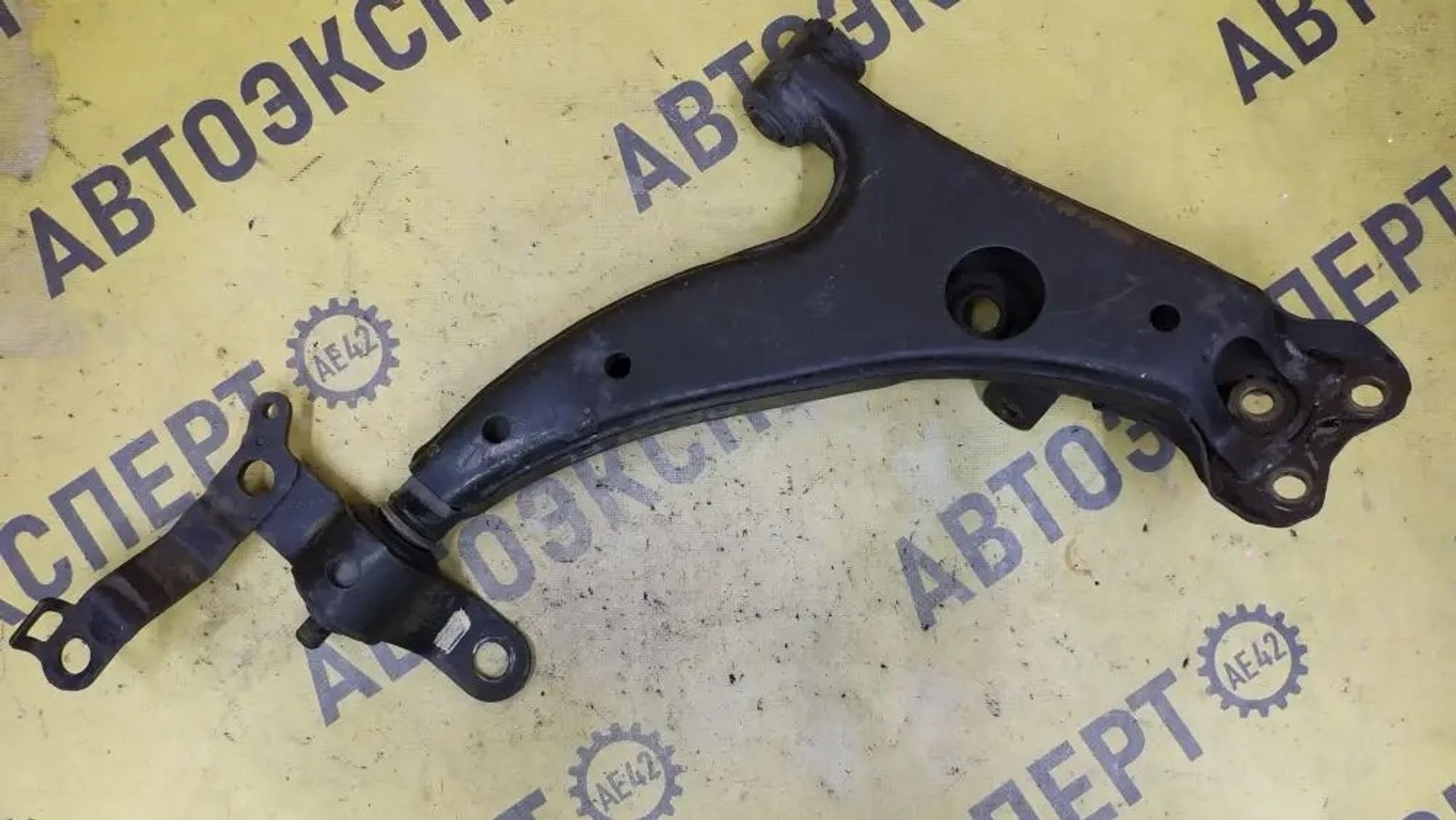 https://ycs.partsauto.market/partsauto-images/thmbs/userImages/87497919e31020c6b1c735431d06908a/part/b7528298-e47e-475d-a712-dd6bec4ec34c_1777523361359.jpg