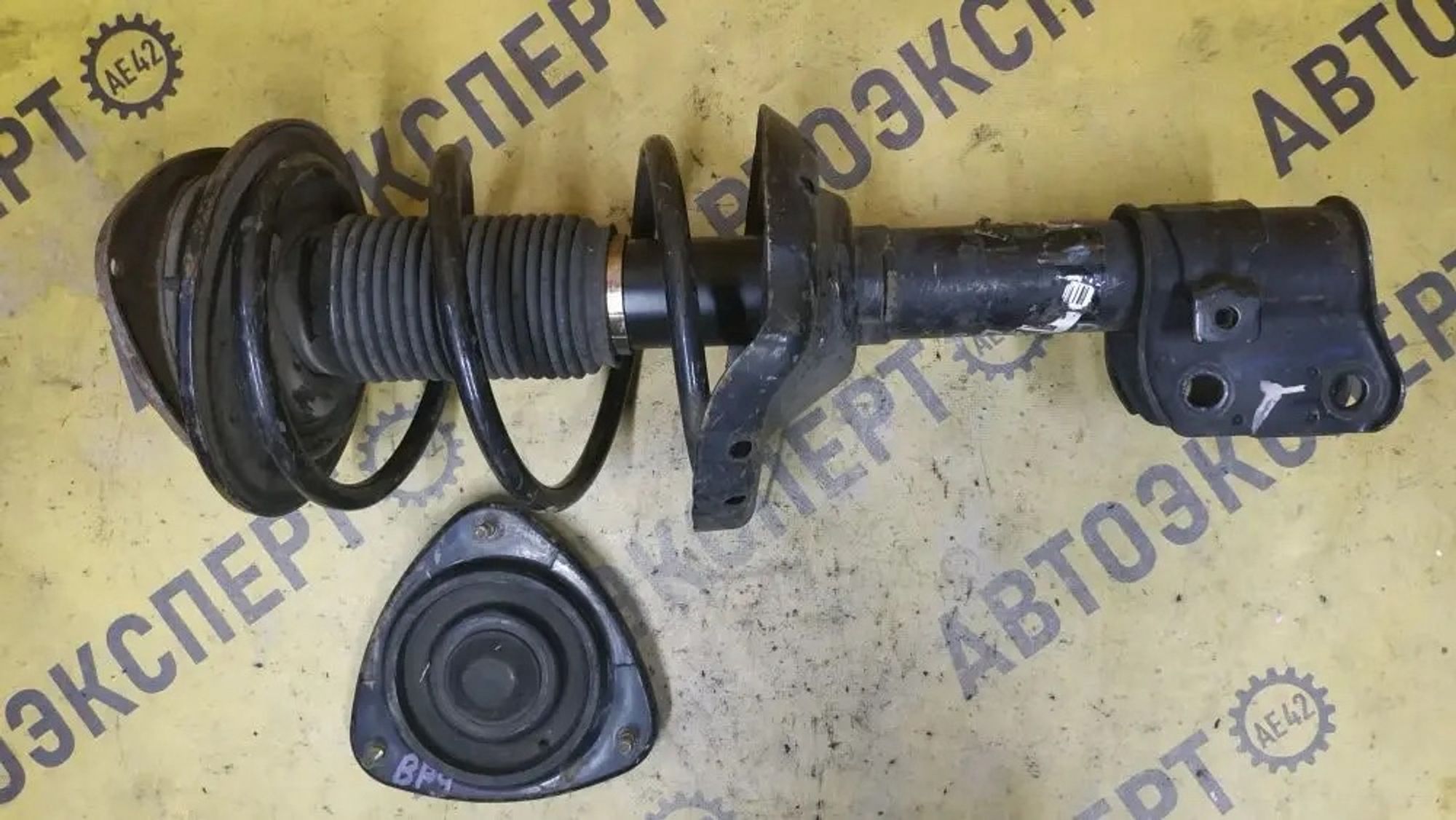 https://ycs.partsauto.market/partsauto-images/thmbs/userImages/87497919e31020c6b1c735431d06908a/part/b93b7861-42bf-4bd1-8738-70e64c753aac_1780814443707.jpg