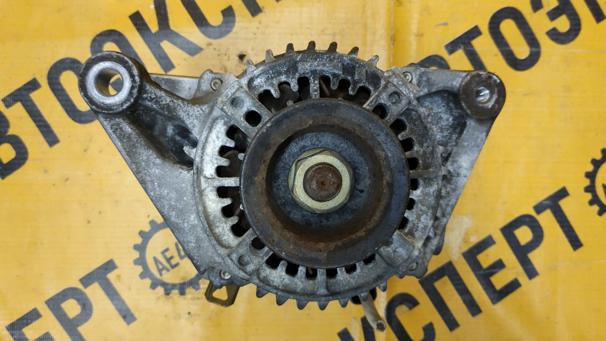 https://ycs.partsauto.market/partsauto-images/thmbs/userImages/87497919e31020c6b1c735431d06908a/part/c1dc8631-34f0-4c67-87ed-13a807866159_1741251602775.jpg