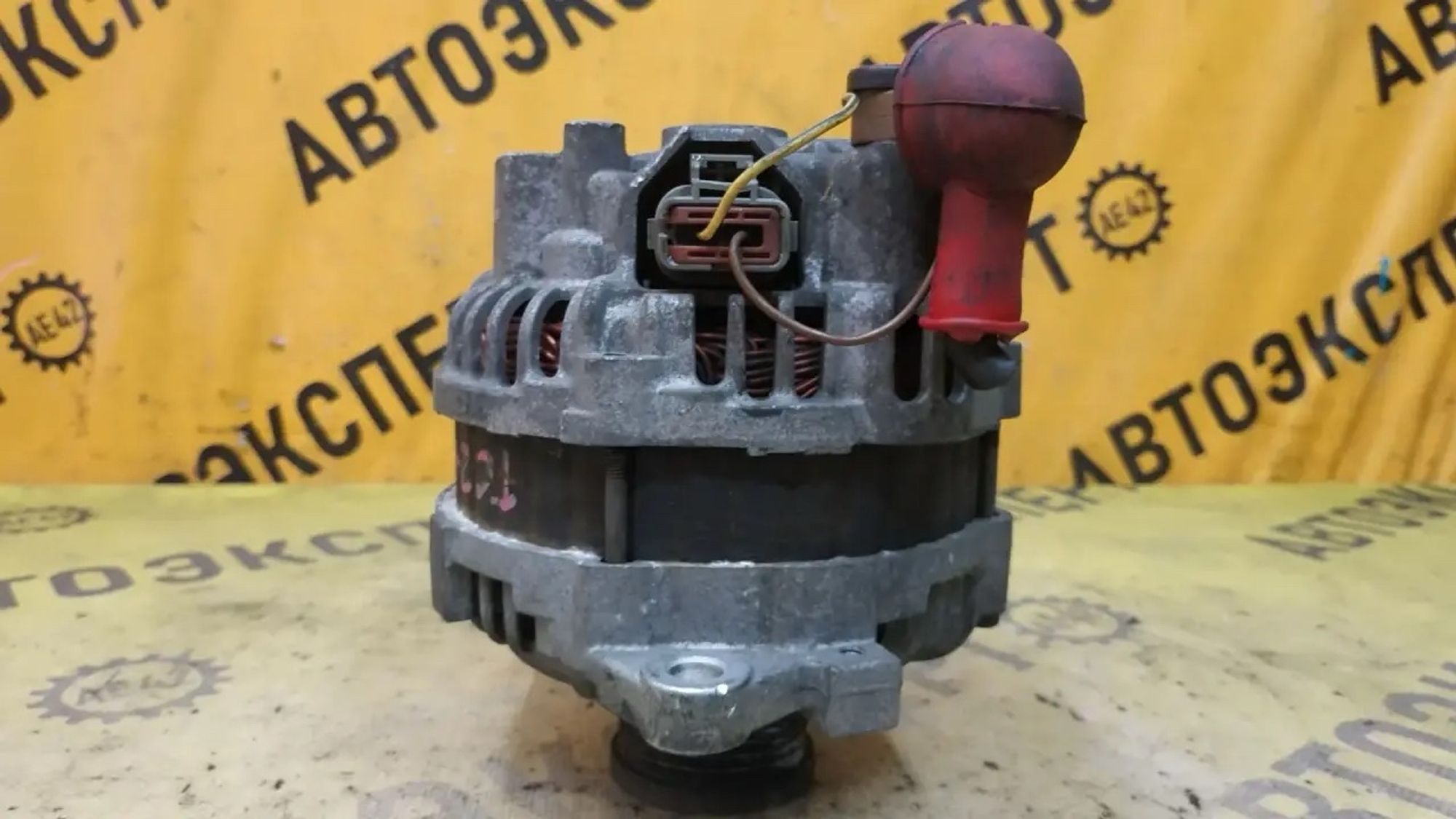 https://ycs.partsauto.market/partsauto-images/thmbs/userImages/87497919e31020c6b1c735431d06908a/part/c24add4e-5dbb-461b-843b-2ba09d6e08b6_1784271153970.jpg