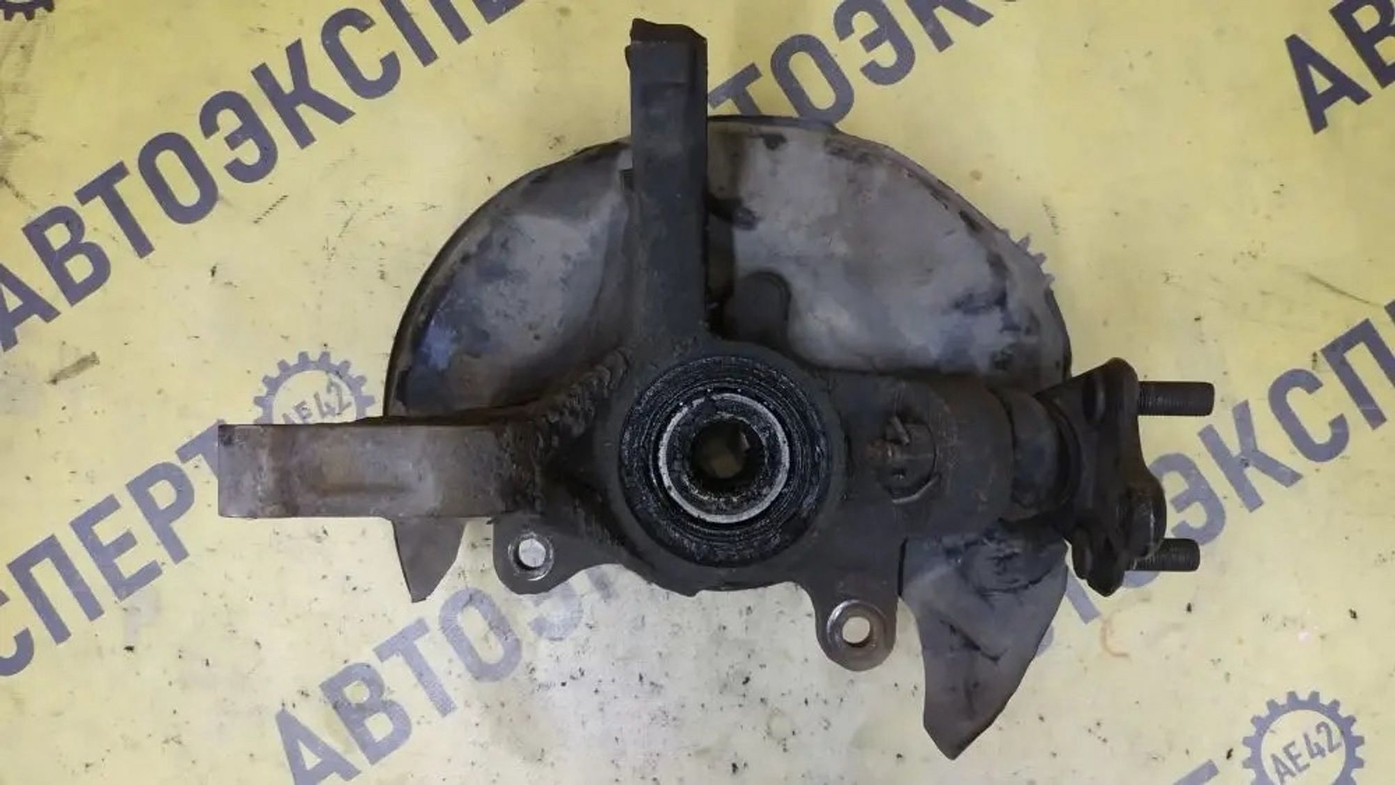 https://ycs.partsauto.market/partsauto-images/thmbs/userImages/87497919e31020c6b1c735431d06908a/part/c2d5f2f3-320c-4d47-95be-f4bfd0afc263_1777534842498.jpg