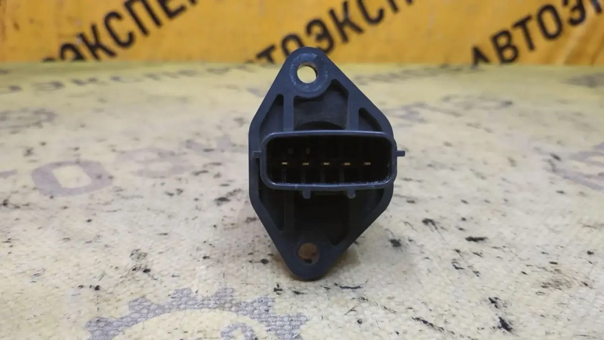 https://ycs.partsauto.market/partsauto-images/thmbs/userImages/87497919e31020c6b1c735431d06908a/part/c3dd715f-fff5-4fdc-9e5a-f74cad678bc5_1786696108425.jpg