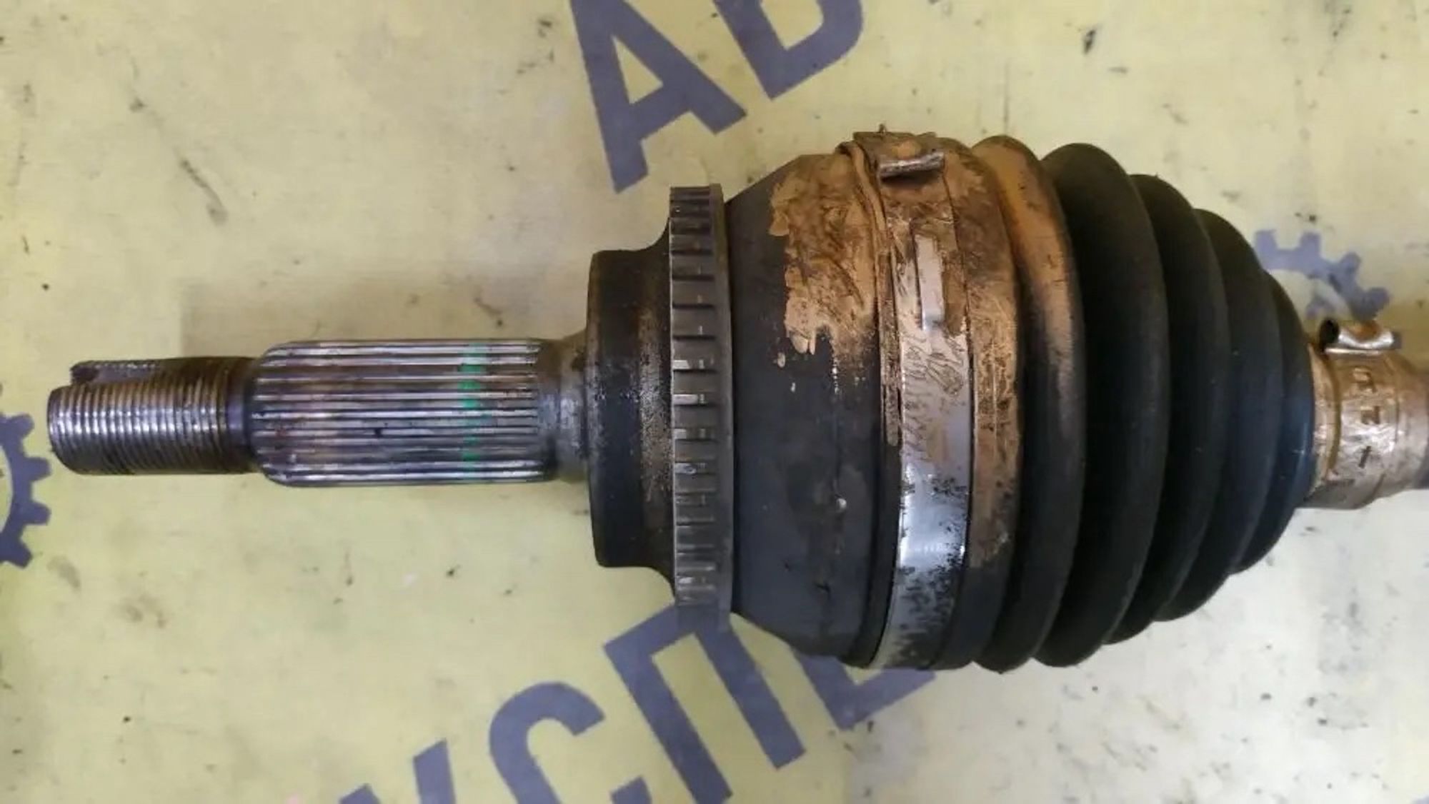 https://ycs.partsauto.market/partsauto-images/thmbs/userImages/87497919e31020c6b1c735431d06908a/part/c40f4bb6-7735-4574-ab0f-130a16133c0d_1777962505289.jpg