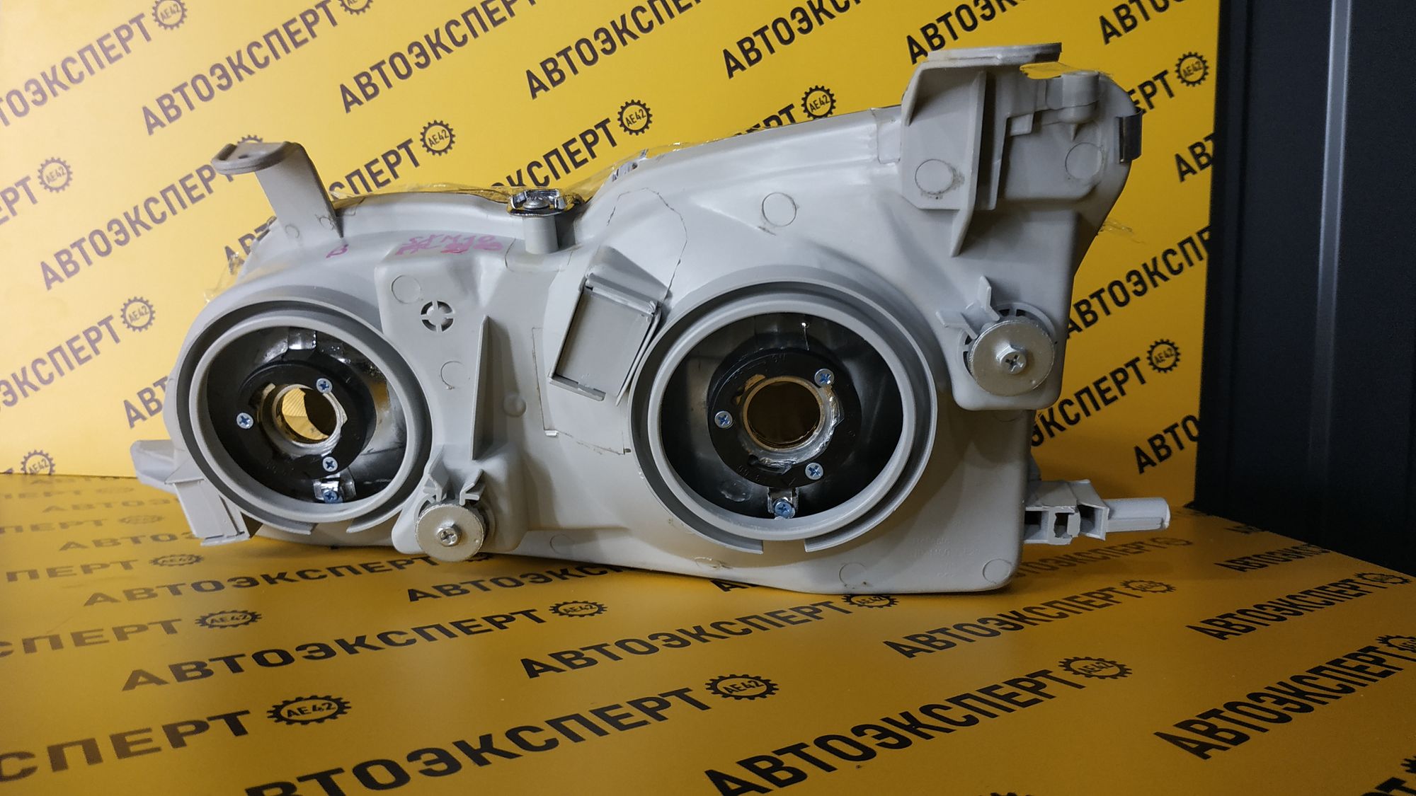 https://ycs.partsauto.market/partsauto-images/thmbs/userImages/87497919e31020c6b1c735431d06908a/part/c48d6bfd-0509-4608-80ea-5e5498351018_1708423375239.jpg