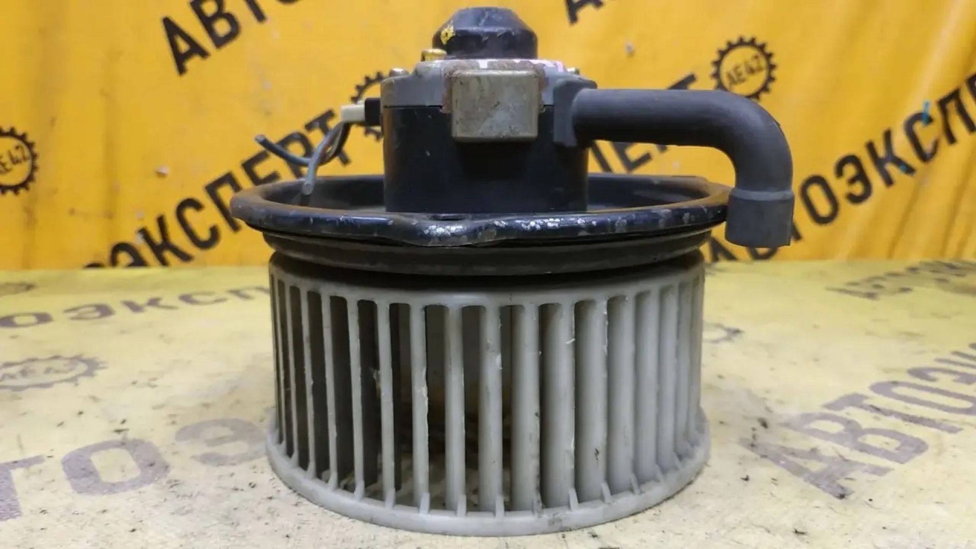 https://ycs.partsauto.market/partsauto-images/thmbs/userImages/87497919e31020c6b1c735431d06908a/part/c684b5e5-f6b5-4948-96b3-a5e85b10d40e_1782204876775.jpg