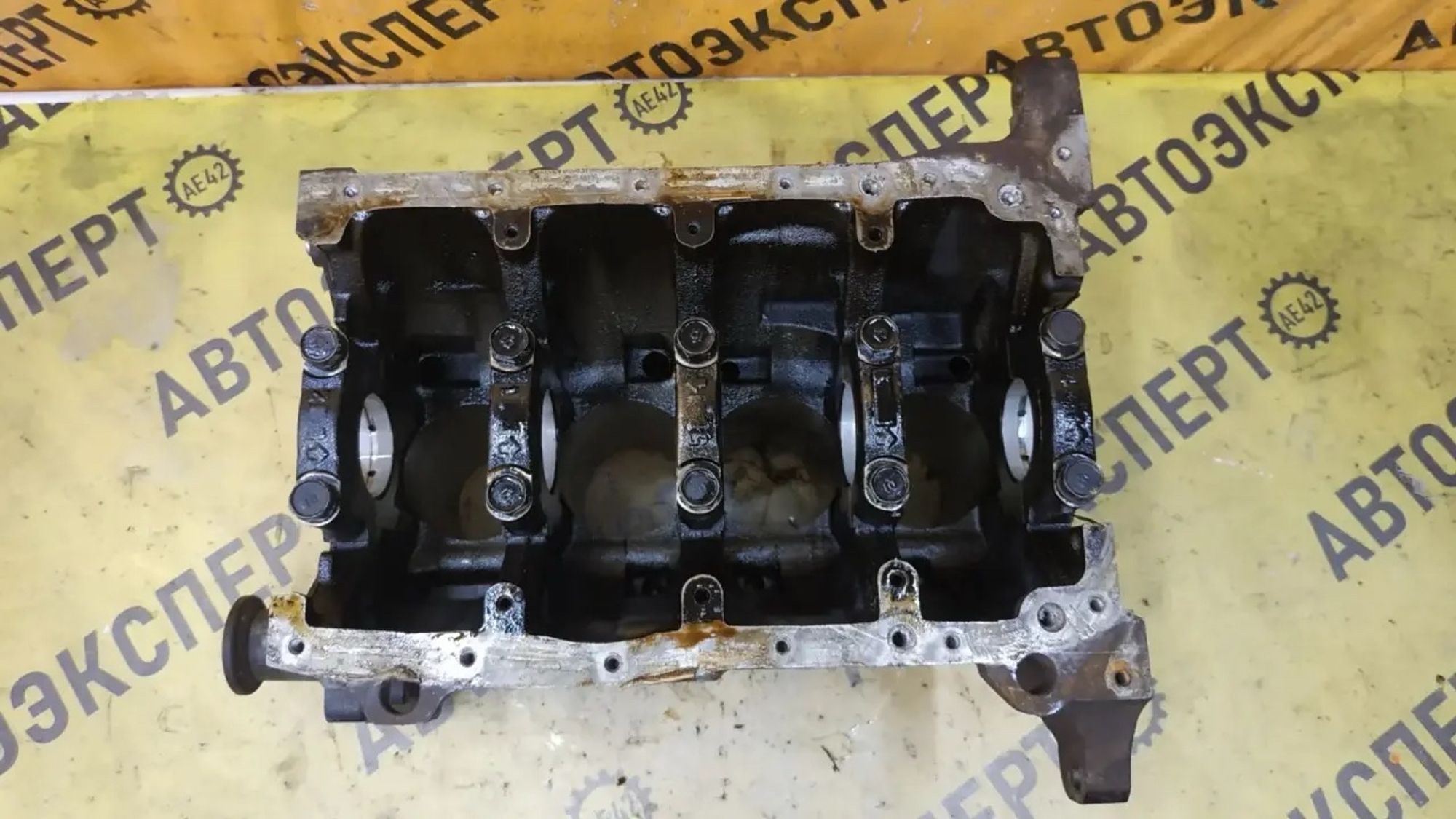 https://ycs.partsauto.market/partsauto-images/thmbs/userImages/87497919e31020c6b1c735431d06908a/part/c71c8a72-765a-4c38-8f77-5a61ac1a0ba1_1782441110481.jpg
