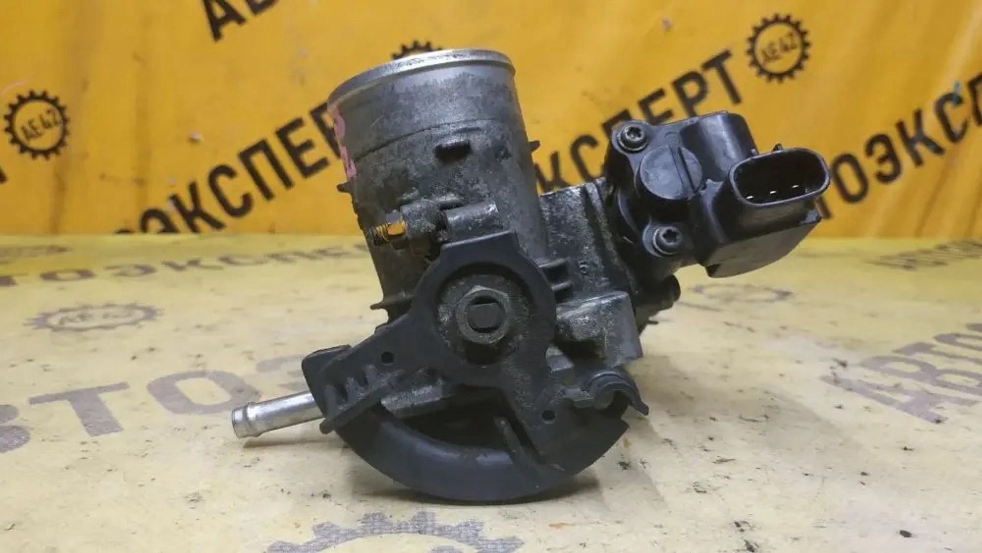 https://ycs.partsauto.market/partsauto-images/thmbs/userImages/87497919e31020c6b1c735431d06908a/part/c87f71c5-1faa-436d-8c54-97cdbcaef653_1779437128842.jpg