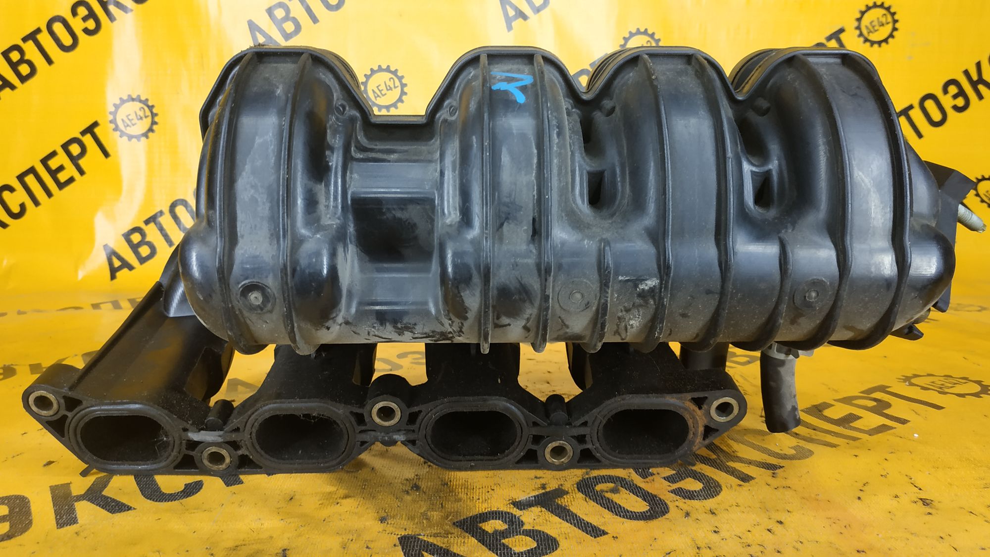https://ycs.partsauto.market/partsauto-images/thmbs/userImages/87497919e31020c6b1c735431d06908a/part/cb6a2989-bf35-4c02-b888-da6886c2c56e_1712728689280.jpg