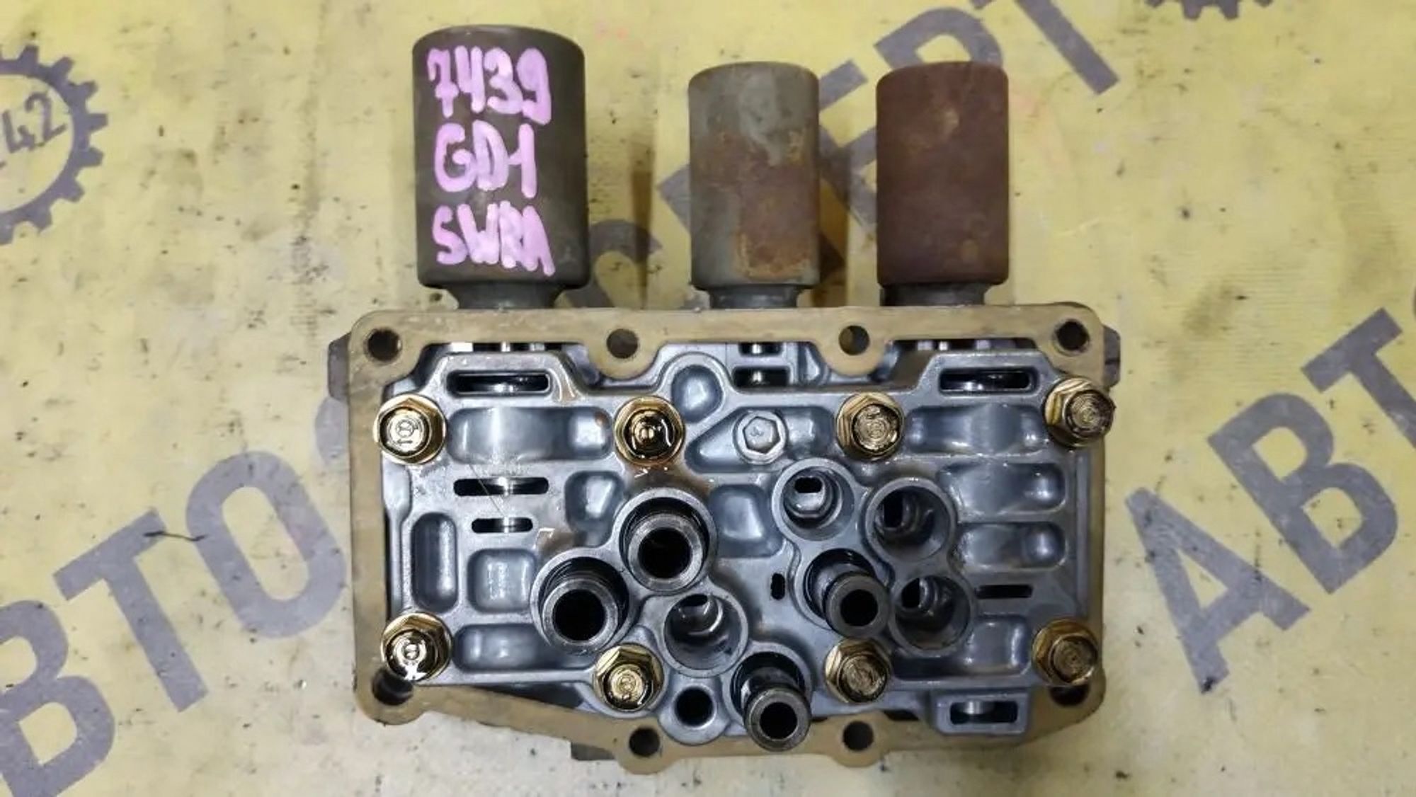 https://ycs.partsauto.market/partsauto-images/thmbs/userImages/87497919e31020c6b1c735431d06908a/part/cc11a0a9-abc9-4927-86e3-1adfcc5ce559_1776405728376.jpg
