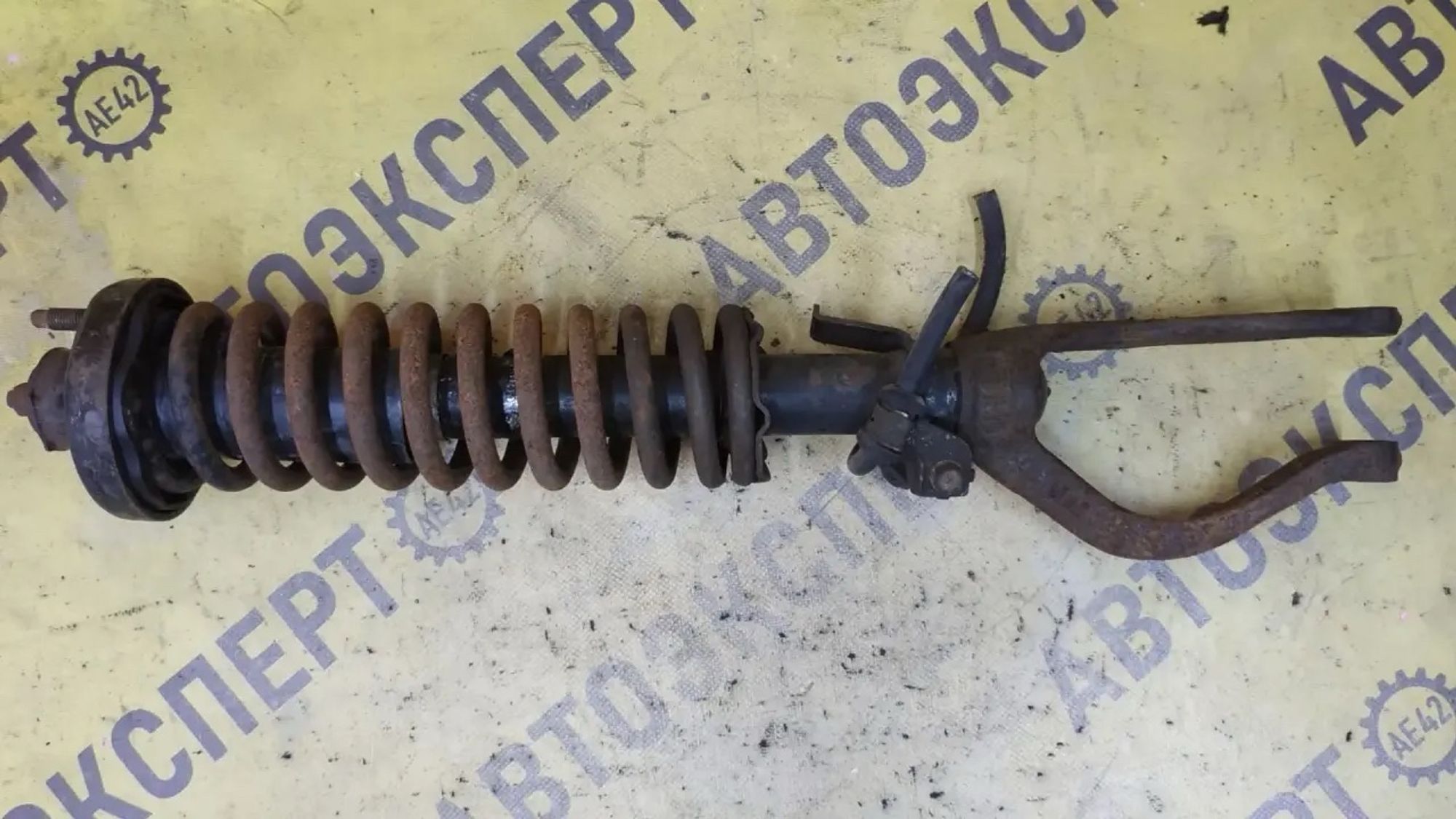 https://ycs.partsauto.market/partsauto-images/thmbs/userImages/87497919e31020c6b1c735431d06908a/part/ccf7ab30-ffa4-40c9-bc4e-59cdff724240_1786002916243.jpg