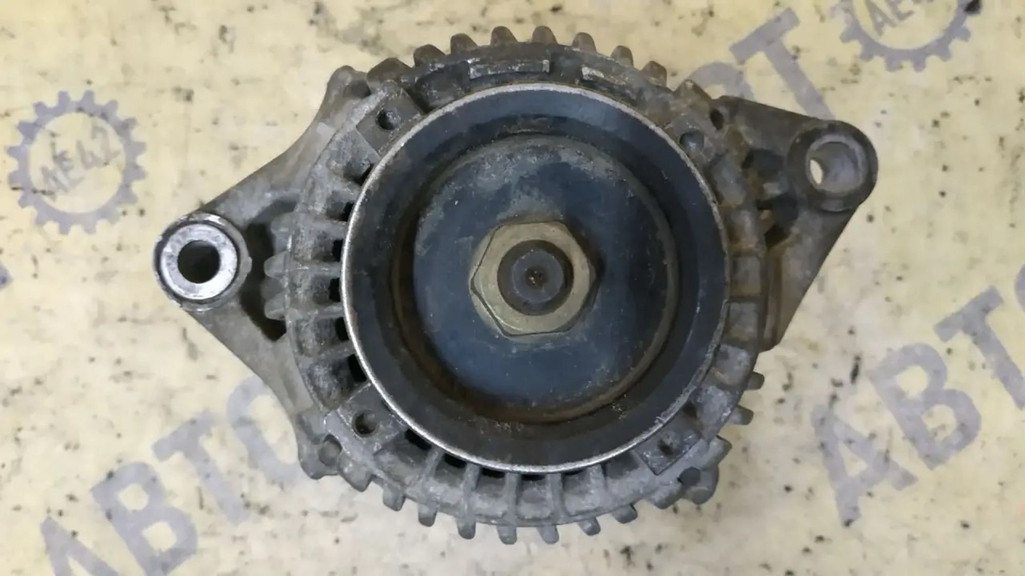 https://ycs.partsauto.market/partsauto-images/thmbs/userImages/87497919e31020c6b1c735431d06908a/part/cea07d20-13fc-47e2-ba6c-5c189e614dda_1785125790462.jpg