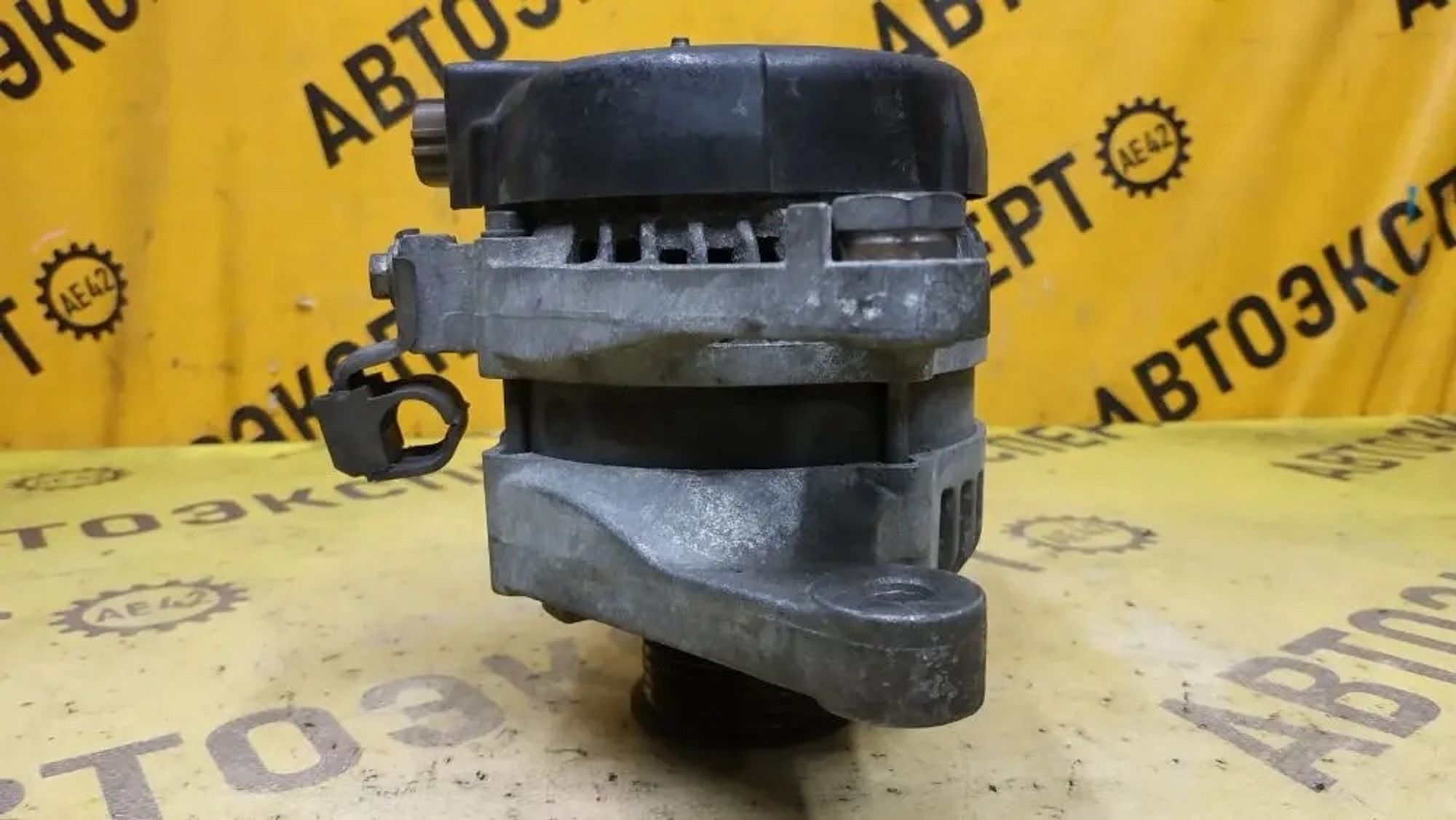 https://ycs.partsauto.market/partsauto-images/thmbs/userImages/87497919e31020c6b1c735431d06908a/part/cf458d62-0f5c-4fc2-8877-418d115f585e_1777543626164.jpg