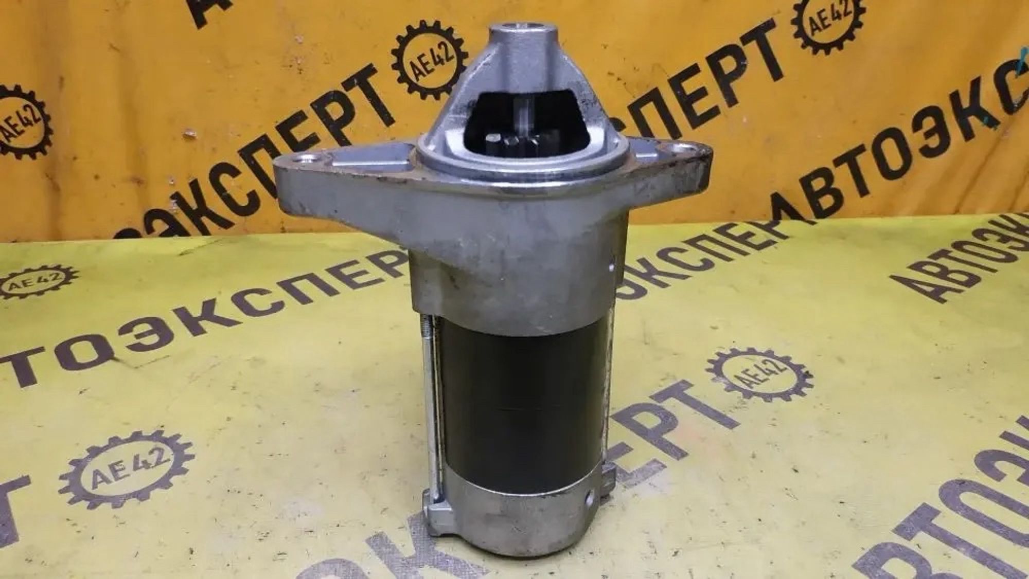 https://ycs.partsauto.market/partsauto-images/thmbs/userImages/87497919e31020c6b1c735431d06908a/part/d1932bca-5189-41a0-8abb-6e2339c41cb2_1776912471937.jpg