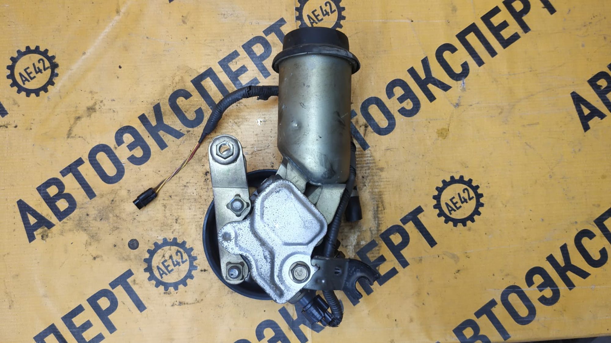 https://ycs.partsauto.market/partsauto-images/thmbs/userImages/87497919e31020c6b1c735431d06908a/part/d5586a73-8ef8-43d3-b640-4bfc64761e74_1742530757850.jpg