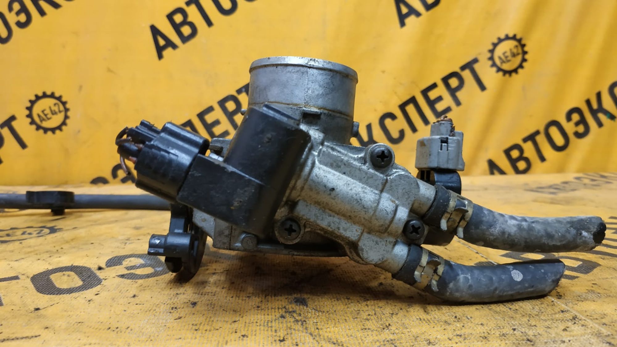 https://ycs.partsauto.market/partsauto-images/thmbs/userImages/87497919e31020c6b1c735431d06908a/part/d57ed718-5d1c-471c-ae6d-fc27ab93299c_1749183267439.jpg