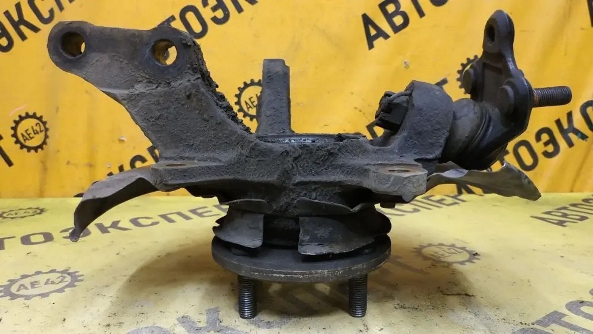 https://ycs.partsauto.market/partsauto-images/thmbs/userImages/87497919e31020c6b1c735431d06908a/part/d608dbd6-59a5-410e-b963-bbeaa05b9561_1777534841449.jpg