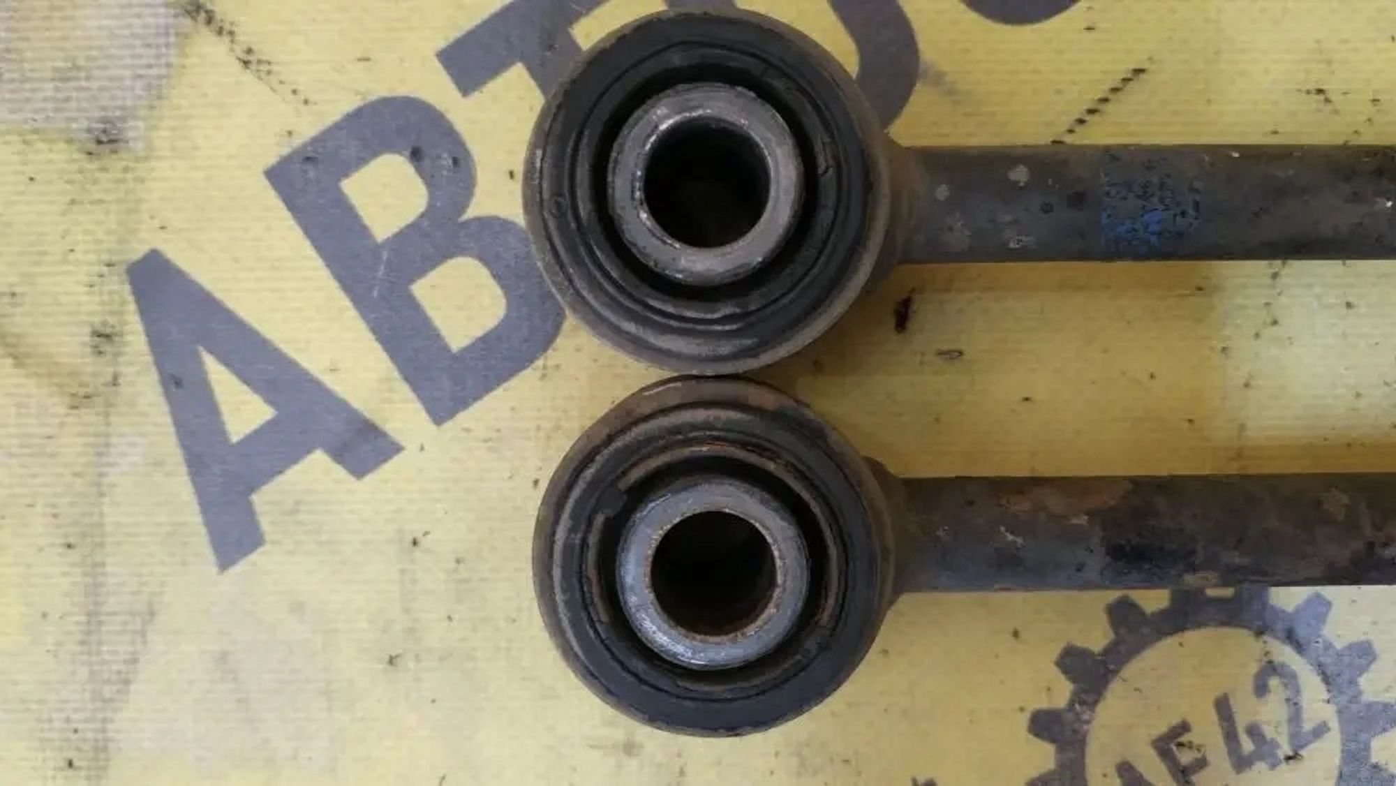 https://ycs.partsauto.market/partsauto-images/thmbs/userImages/87497919e31020c6b1c735431d06908a/part/d623cec6-9d6f-4e22-952b-a20c7e2391a2_1777523650878.jpg