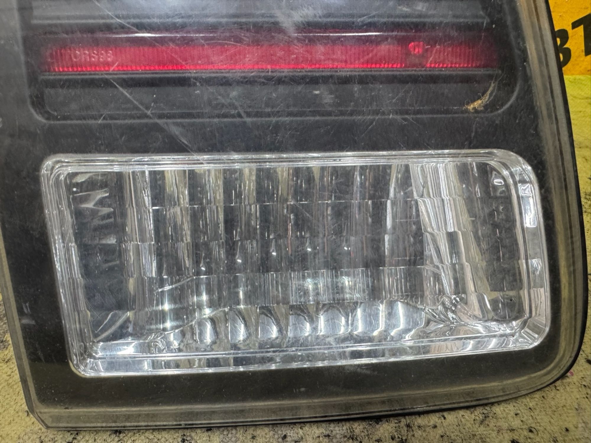 https://ycs.partsauto.market/partsauto-images/thmbs/userImages/87497919e31020c6b1c735431d06908a/part/d6f35676-f2f7-4635-bad0-bae5269500b8_1787550638497.jpg