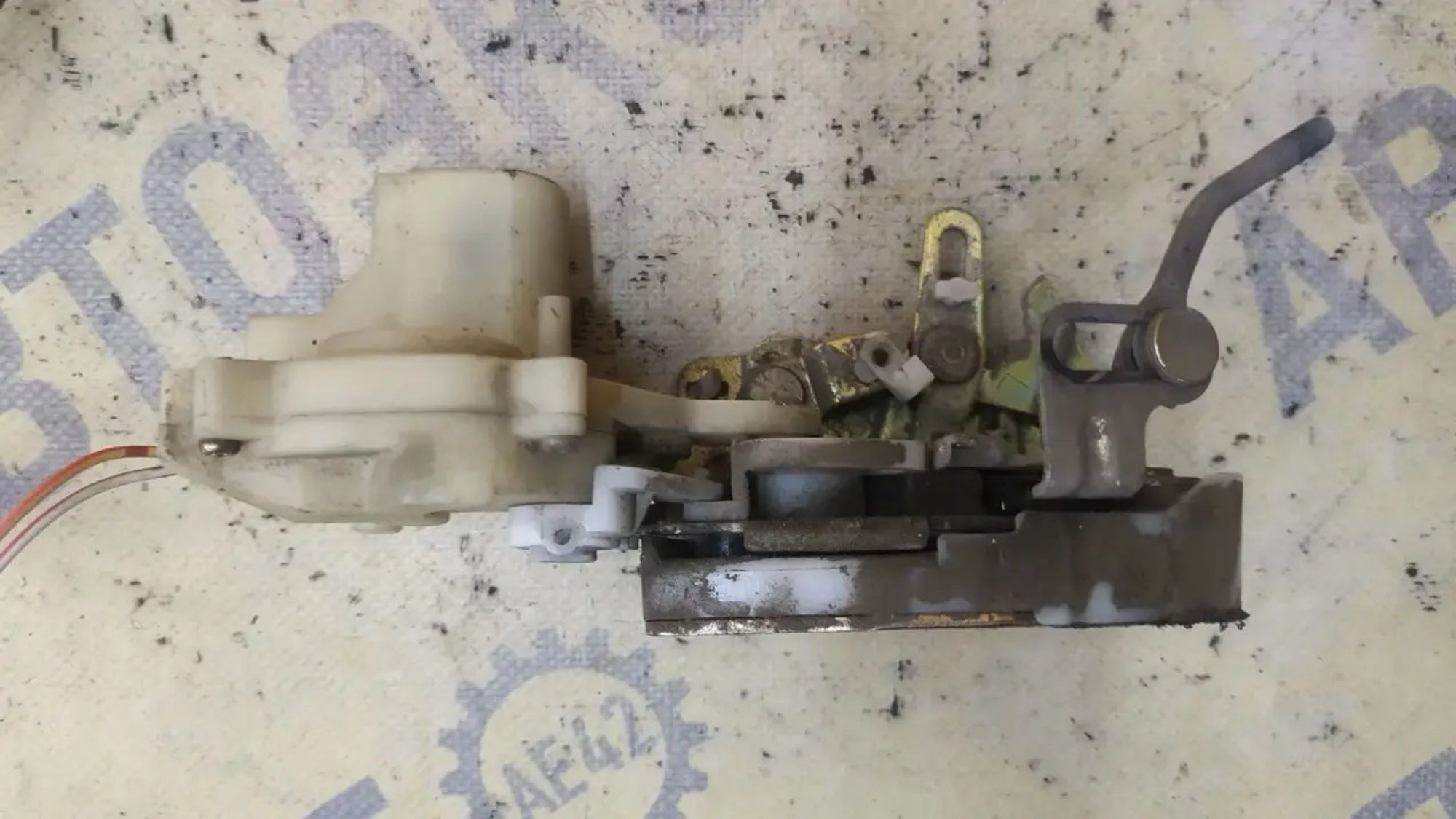https://ycs.partsauto.market/partsauto-images/thmbs/userImages/87497919e31020c6b1c735431d06908a/part/d7d4d72b-7f7a-4a48-80bc-496e2f6f48f5_1783068766861.jpg