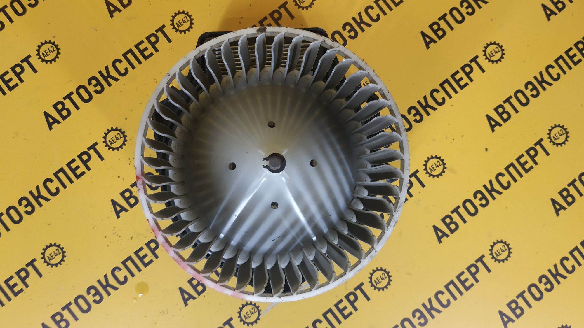 https://ycs.partsauto.market/partsauto-images/thmbs/userImages/87497919e31020c6b1c735431d06908a/part/dd806739-1ef2-4e6c-979a-a1d72fbd1b48_1709114538718.jpg