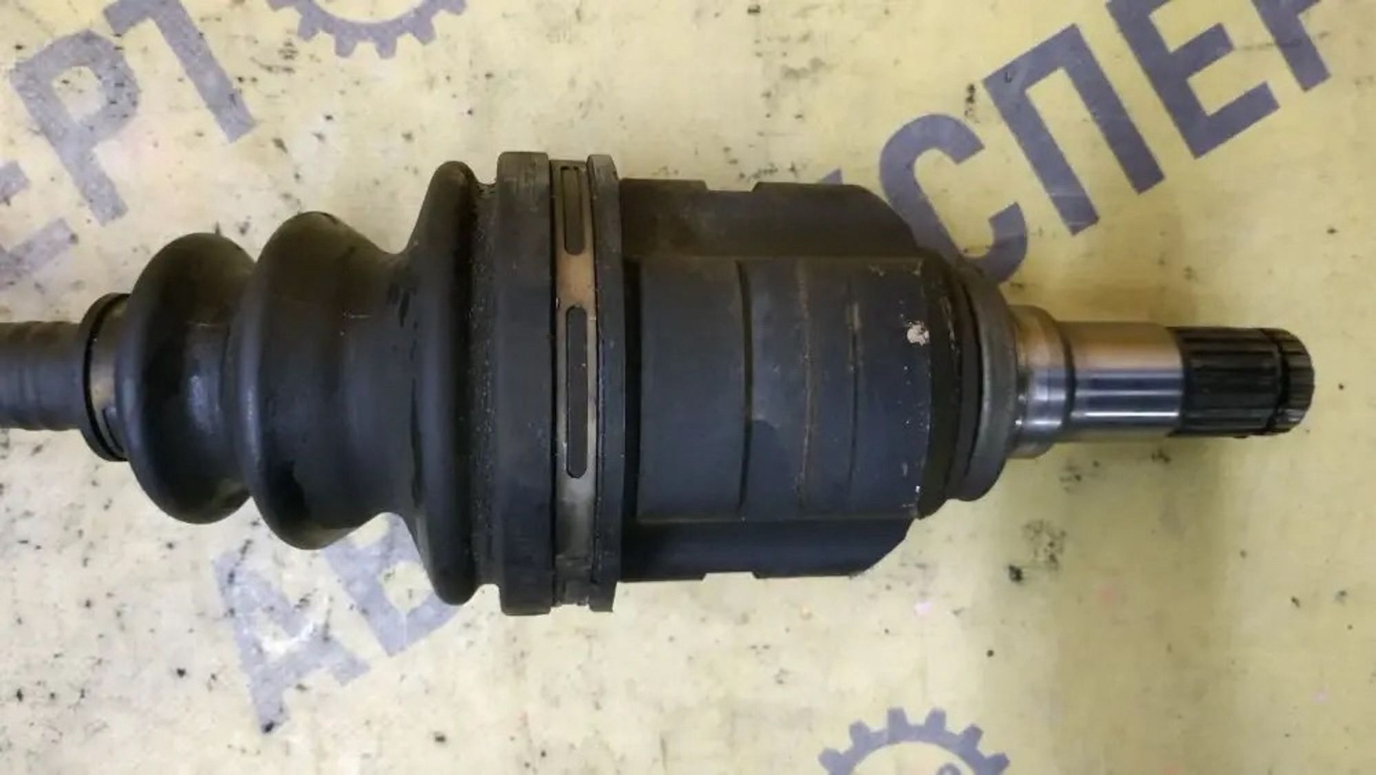 https://ycs.partsauto.market/partsauto-images/thmbs/userImages/87497919e31020c6b1c735431d06908a/part/dda9401e-c03c-44d8-959a-dcabc4e7b37e_1780325894533.jpg