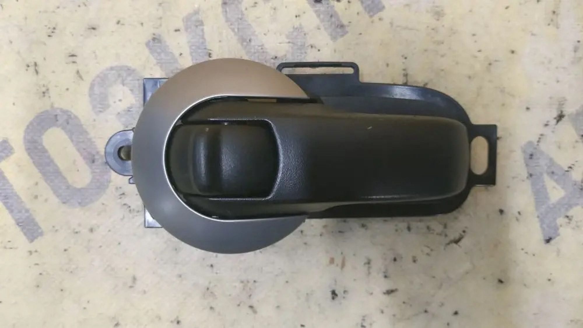 https://ycs.partsauto.market/partsauto-images/thmbs/userImages/87497919e31020c6b1c735431d06908a/part/dfc1dc59-c5d1-4728-b1bb-82bbfcba8306_1779806258949.jpg