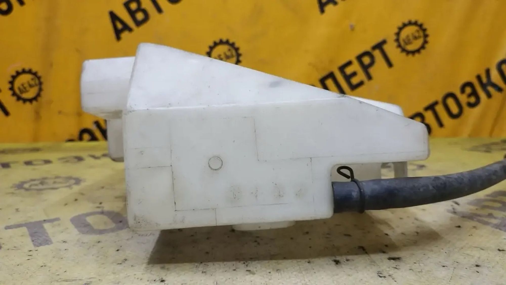 https://ycs.partsauto.market/partsauto-images/thmbs/userImages/87497919e31020c6b1c735431d06908a/part/e19211e1-7f26-478d-817d-a564f61efb86_1781834566922.jpg
