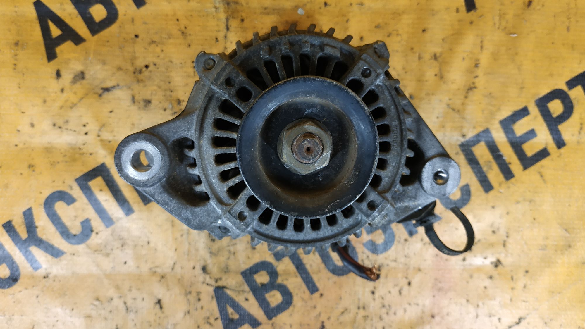 https://ycs.partsauto.market/partsauto-images/thmbs/userImages/87497919e31020c6b1c735431d06908a/part/e51f1806-795d-4018-92de-c5bb6edb3d30_1714383167980.jpg