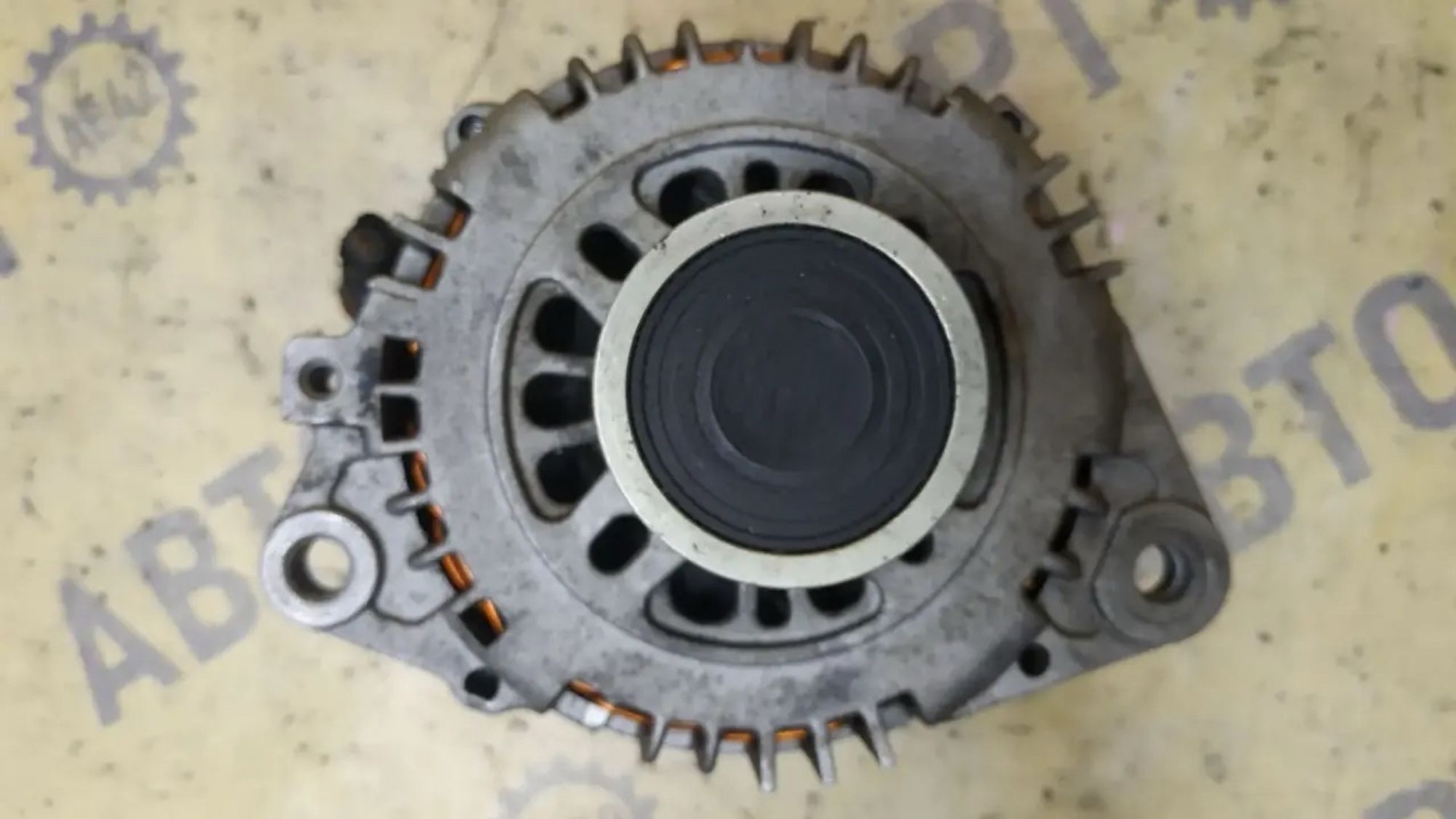 https://ycs.partsauto.market/partsauto-images/thmbs/userImages/87497919e31020c6b1c735431d06908a/part/e5e5964d-af42-4790-8eec-1d6511992de8_1784271003458.jpg
