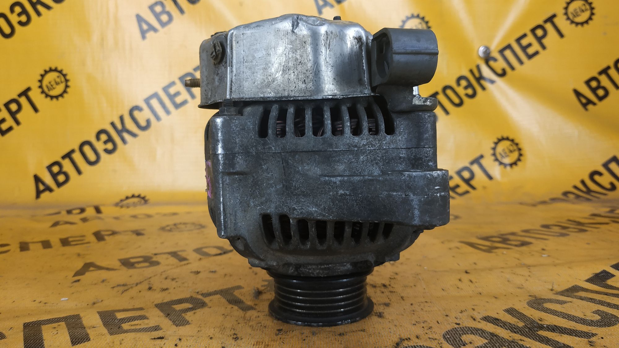 https://ycs.partsauto.market/partsauto-images/thmbs/userImages/87497919e31020c6b1c735431d06908a/part/e76ffc8c-96d2-4042-95db-cd37548f7885_1718786596893.jpg
