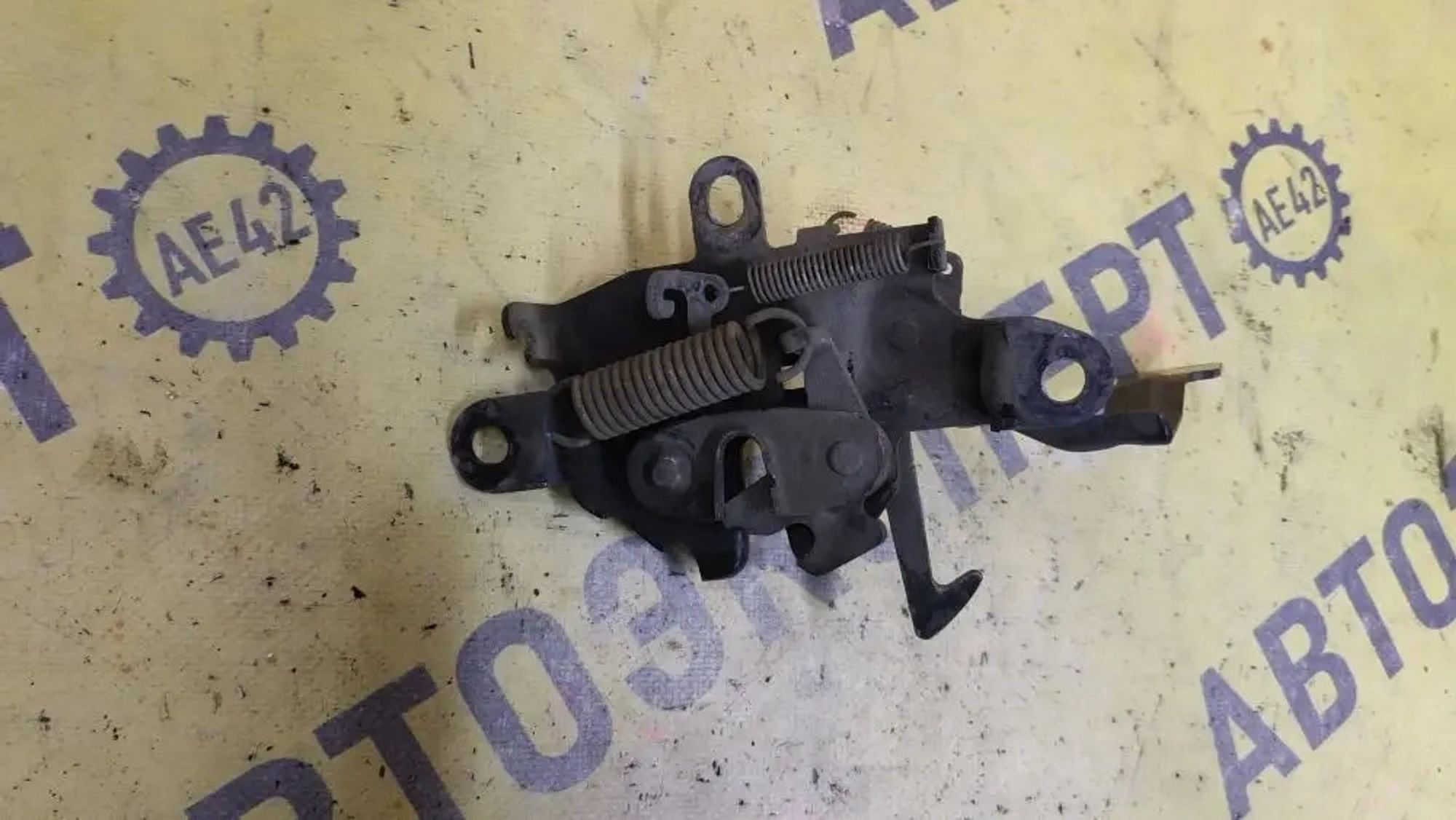 https://ycs.partsauto.market/partsauto-images/thmbs/userImages/87497919e31020c6b1c735431d06908a/part/eddd9586-f878-47ad-96f0-264bcc10e5e1_1776845026938.jpg