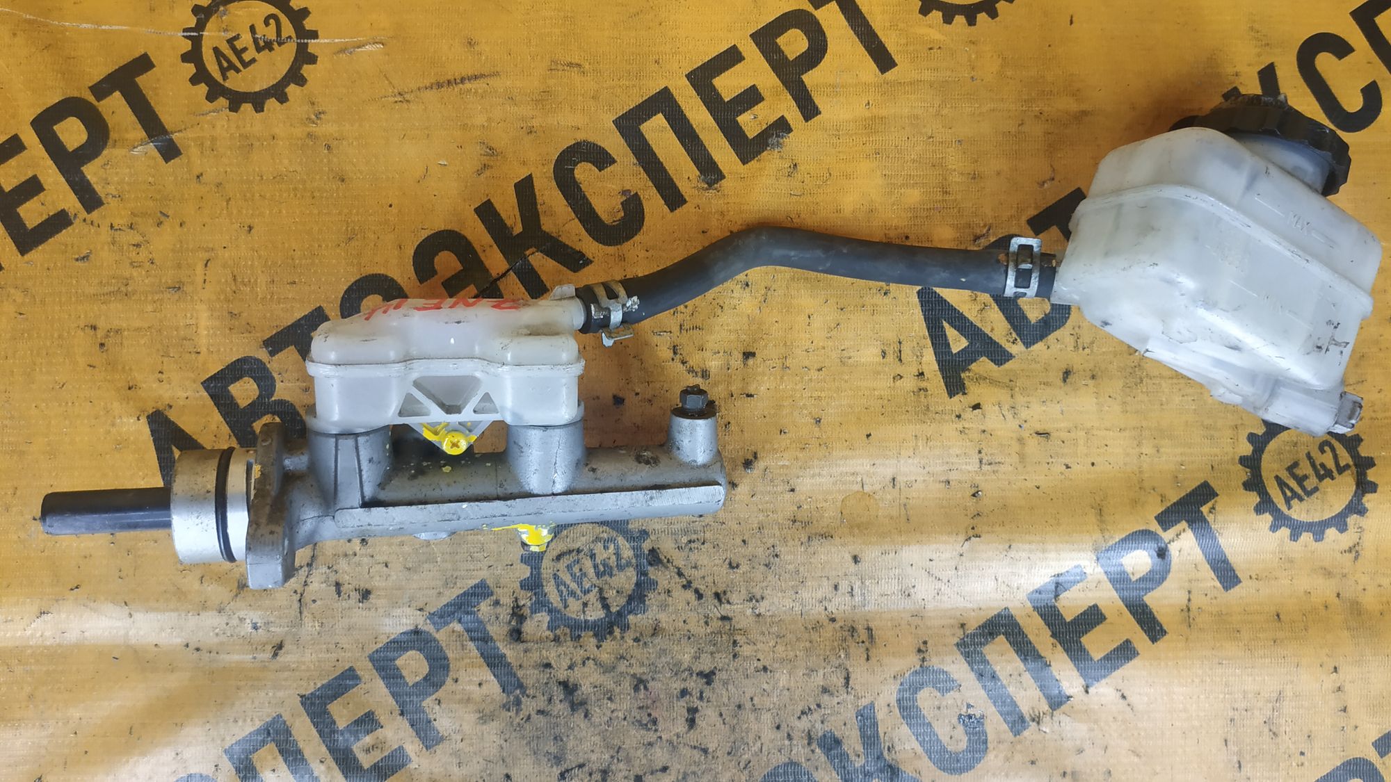 https://ycs.partsauto.market/partsauto-images/thmbs/userImages/87497919e31020c6b1c735431d06908a/part/ef4af736-f09c-4173-8e8a-d92f69529902_1722935081693.jpg