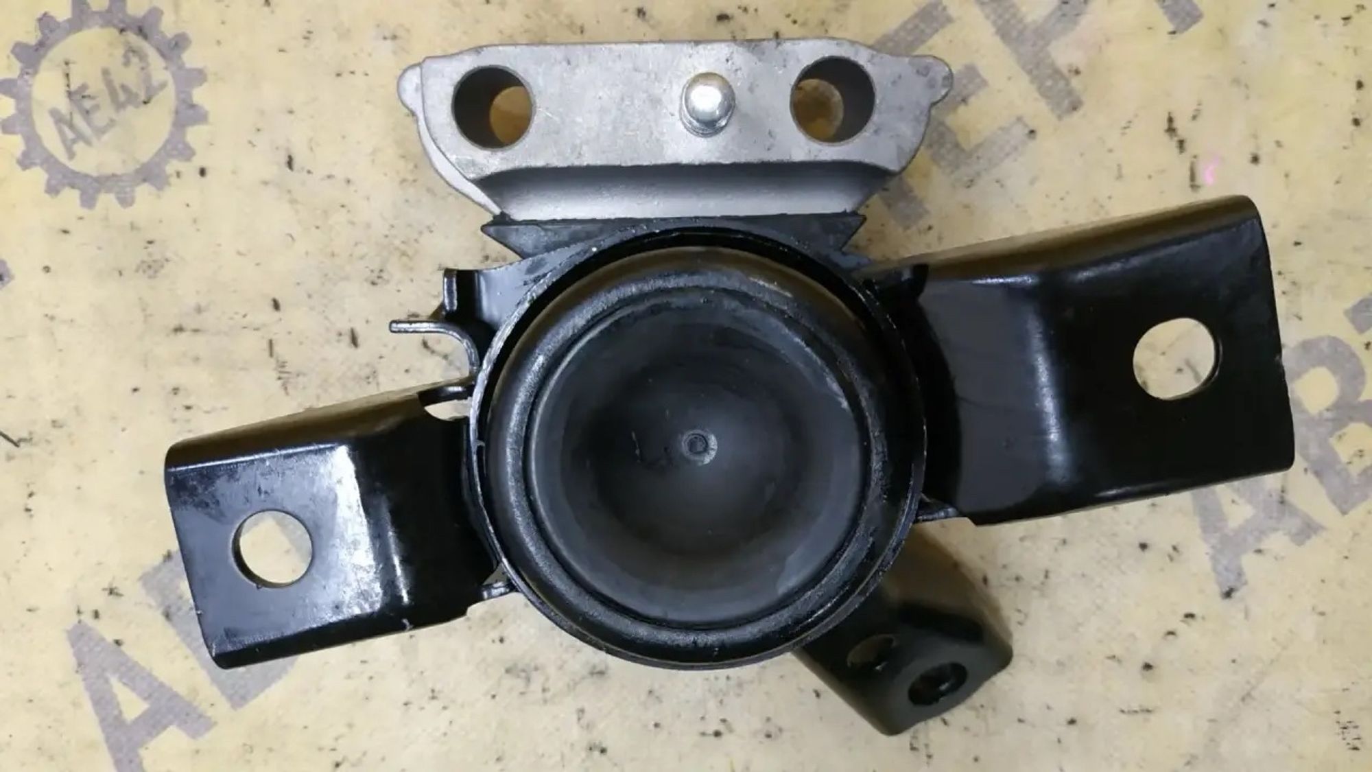 https://ycs.partsauto.market/partsauto-images/thmbs/userImages/87497919e31020c6b1c735431d06908a/part/f0b072a1-8697-49be-9ab5-d6c67179bfaf_1784268121850.jpg