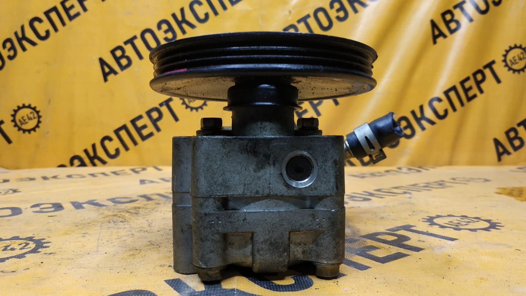 https://ycs.partsauto.market/partsauto-images/thmbs/userImages/87497919e31020c6b1c735431d06908a/part/f11446ee-7ed3-44e2-8714-a498d57fede7_1743687539942.jpg