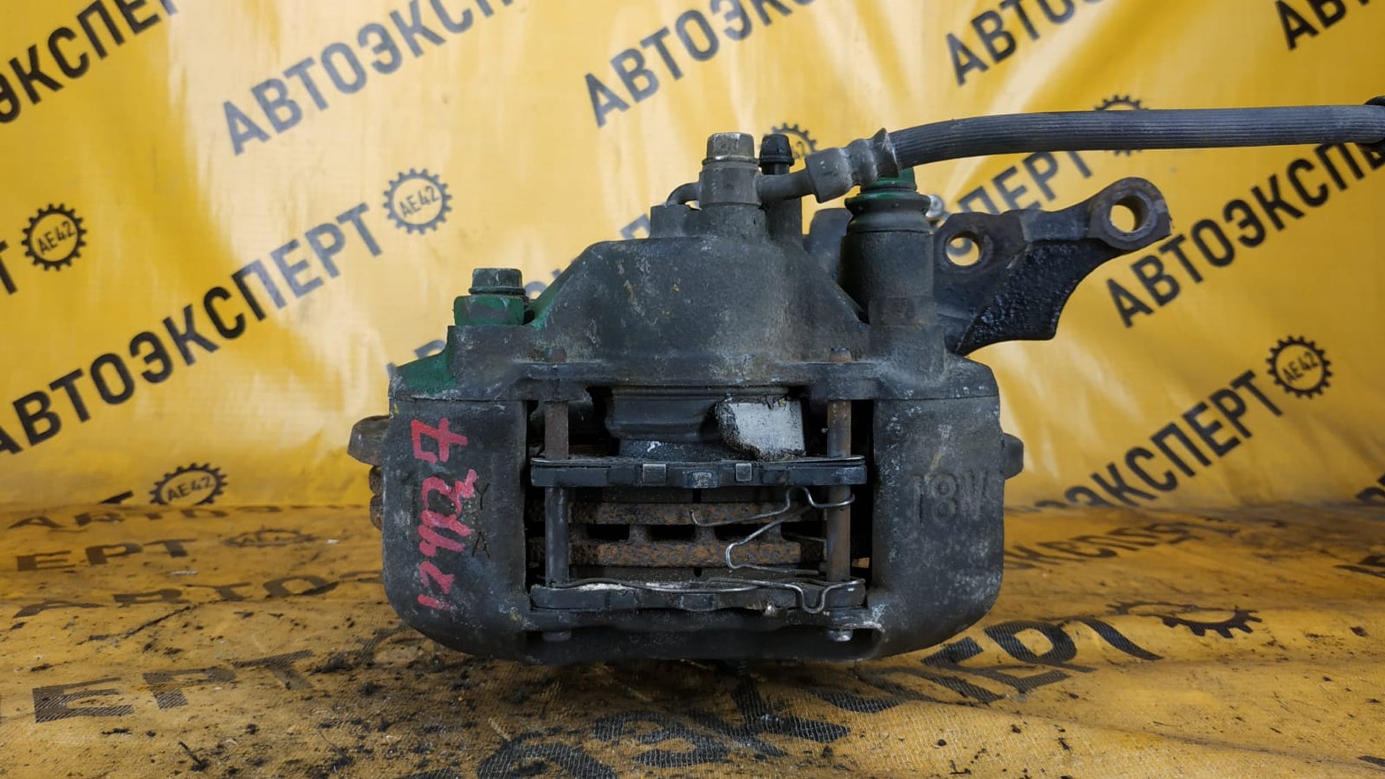 https://ycs.partsauto.market/partsauto-images/thmbs/userImages/87497919e31020c6b1c735431d06908a/part/f1ee6921-7caa-450c-9e9d-76b261e4e054_1732614975561.jpg