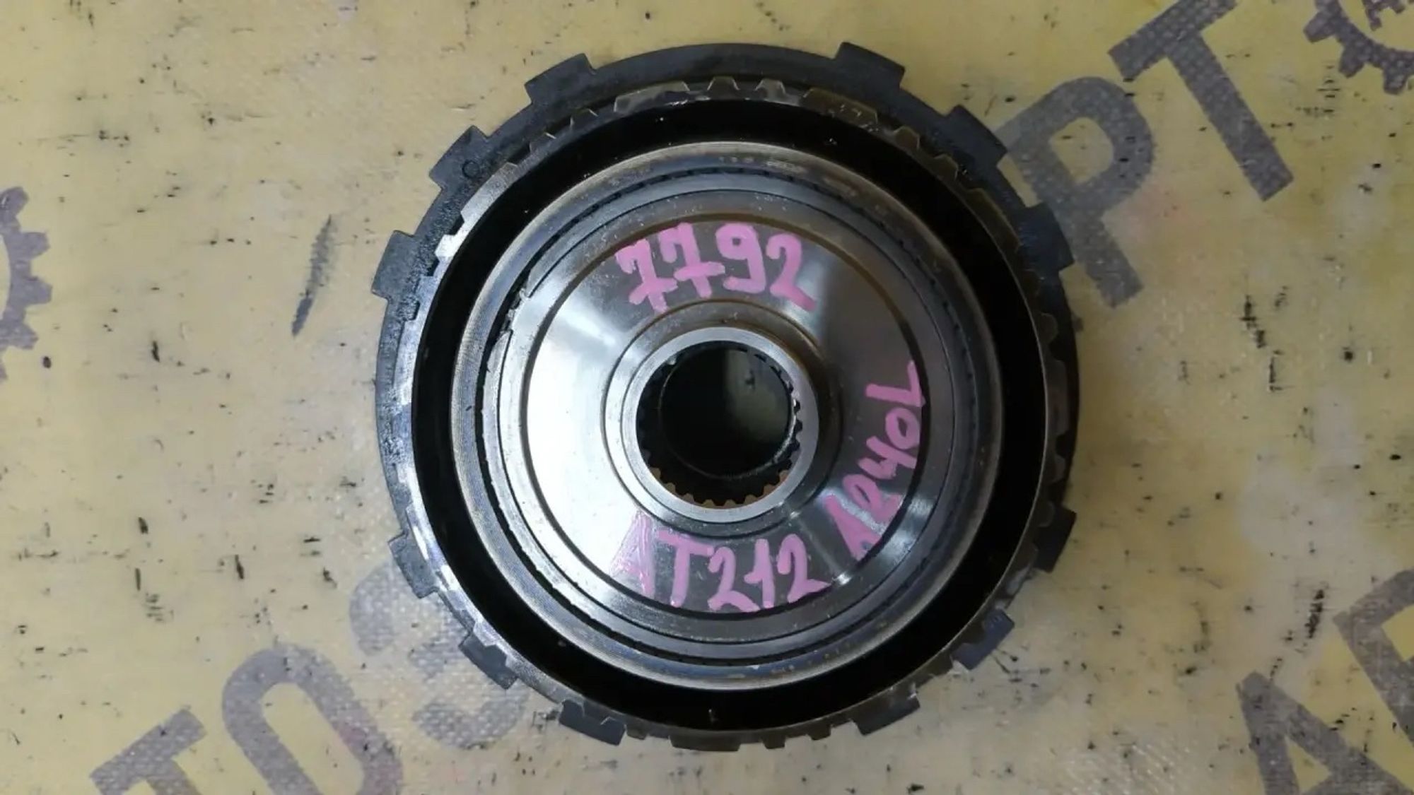 https://ycs.partsauto.market/partsauto-images/thmbs/userImages/87497919e31020c6b1c735431d06908a/part/f36cdba9-04d5-411a-94d3-8f6d3d0f57a4_1784609577639.jpg