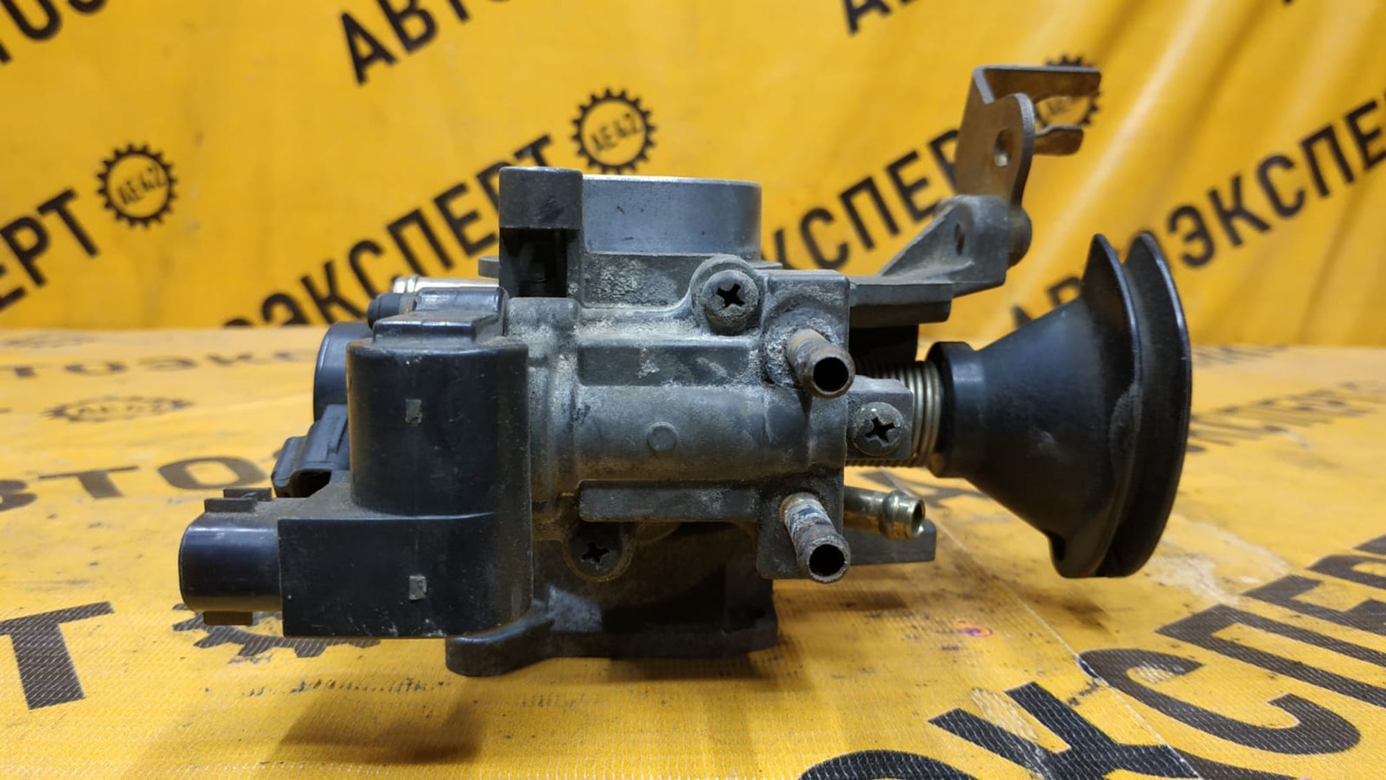 https://ycs.partsauto.market/partsauto-images/thmbs/userImages/87497919e31020c6b1c735431d06908a/part/f3f3036e-9d31-4c86-9715-ce4ebca49e24_1744702947625.jpg