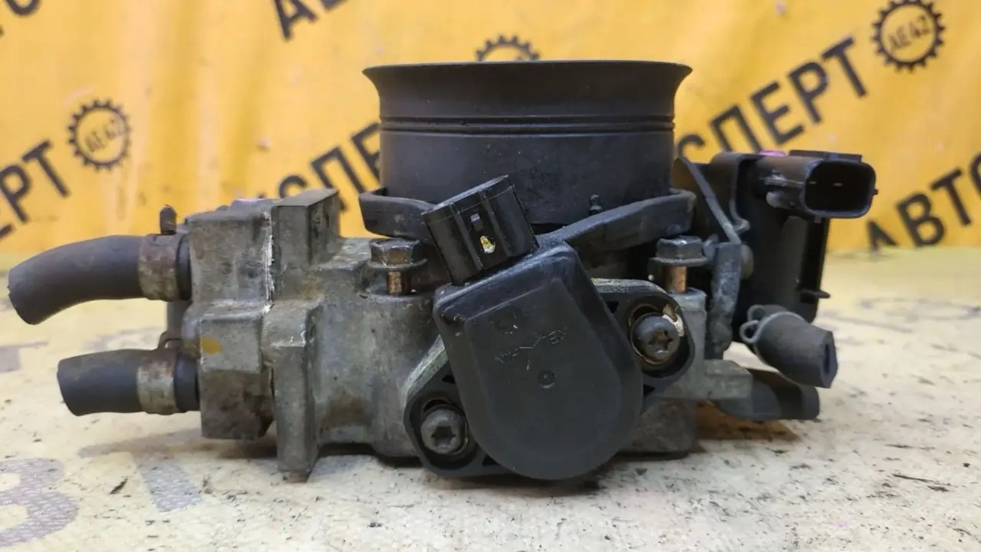 https://ycs.partsauto.market/partsauto-images/thmbs/userImages/87497919e31020c6b1c735431d06908a/part/f4cee614-36ce-41a1-b3f0-e5096a09691c_1785832154433.jpg
