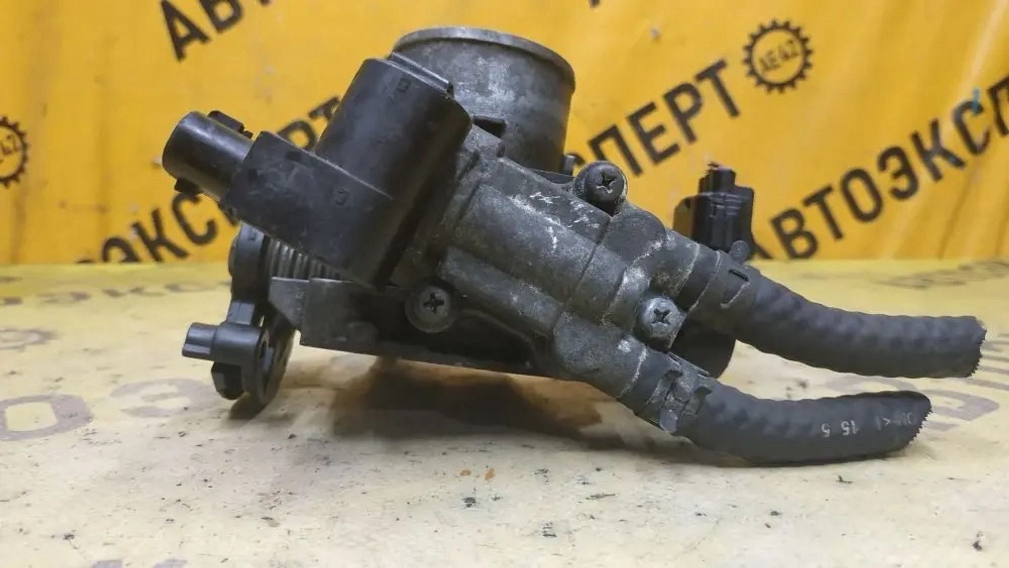 https://ycs.partsauto.market/partsauto-images/thmbs/userImages/87497919e31020c6b1c735431d06908a/part/f58aa232-3cee-43f6-8213-8b75552f5289_1779437181701.jpg