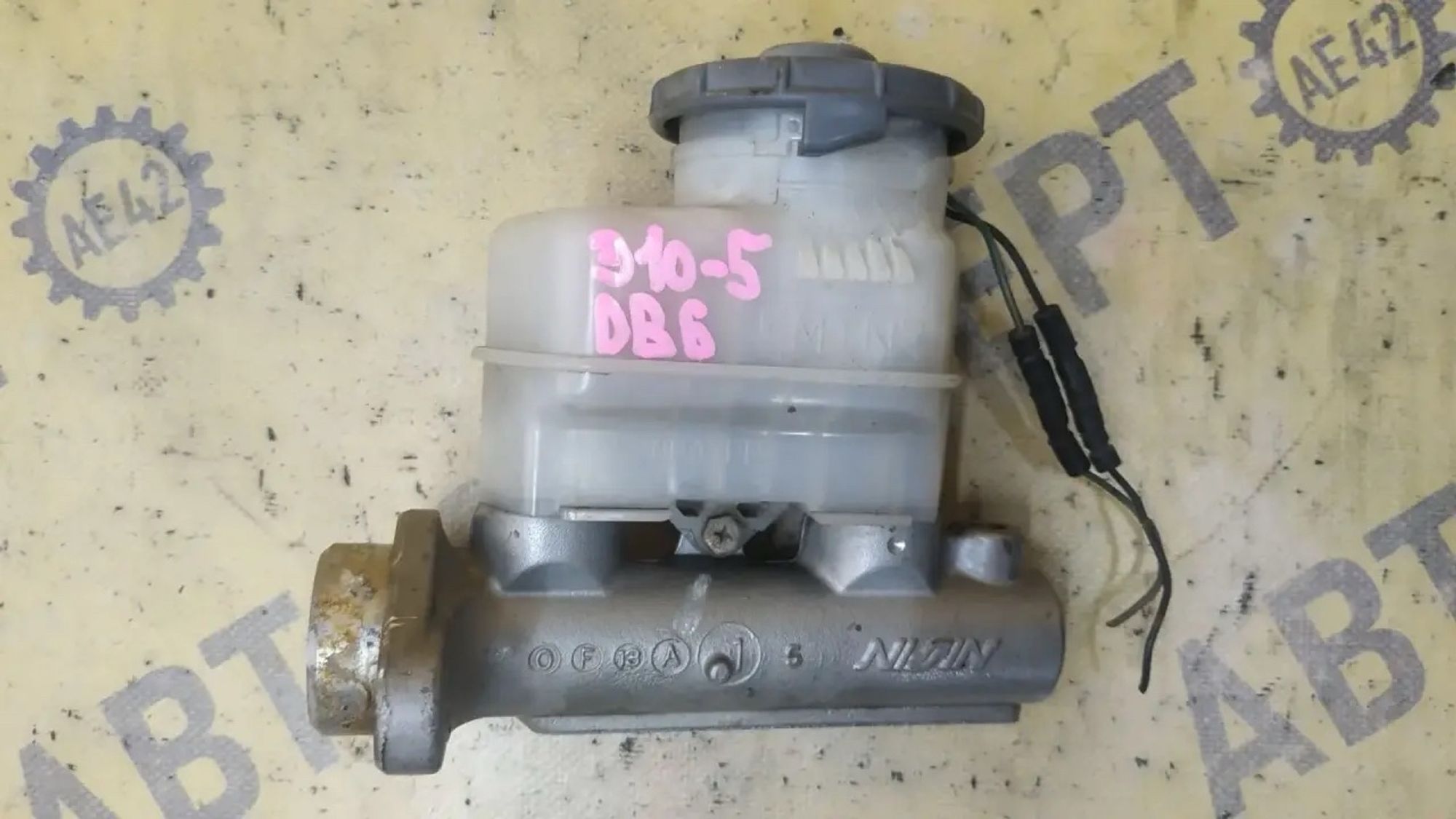https://ycs.partsauto.market/partsauto-images/thmbs/userImages/87497919e31020c6b1c735431d06908a/part/f60b1b92-7ecb-4880-b0df-2cdeb65fb591_1782886520427.jpg