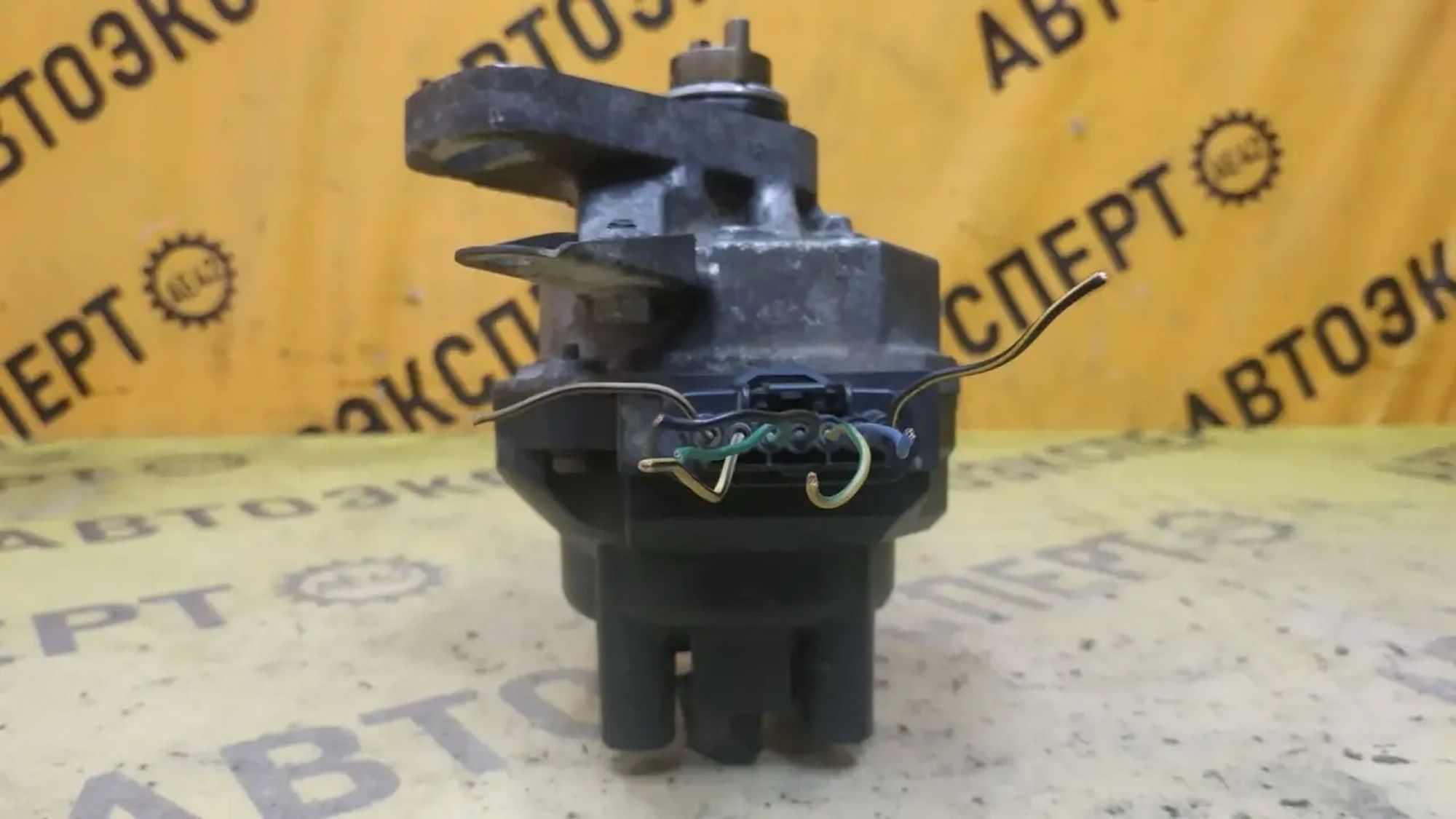 https://ycs.partsauto.market/partsauto-images/thmbs/userImages/87497919e31020c6b1c735431d06908a/part/f692b850-a22d-46fe-8e35-e77da85e8641_1782890397158.jpg